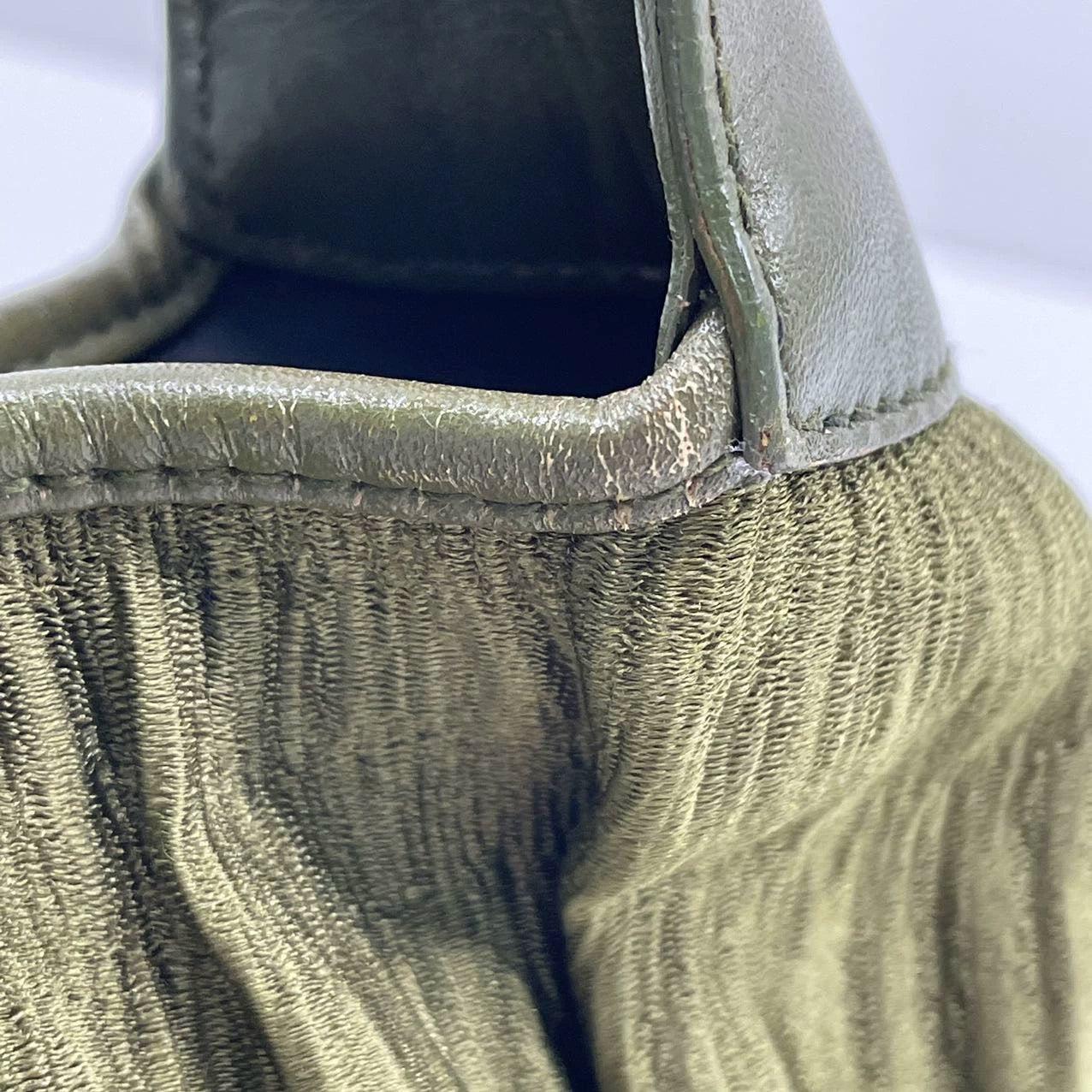 Gucci Jackie Vintage Mediana Piel y Tejido Verde Oscuro en venta 5