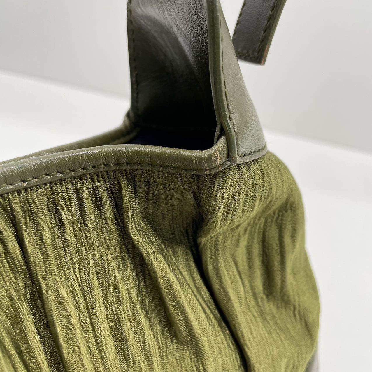 Gucci Jackie Vintage Mediana Piel y Tejido Verde Oscuro en venta 4