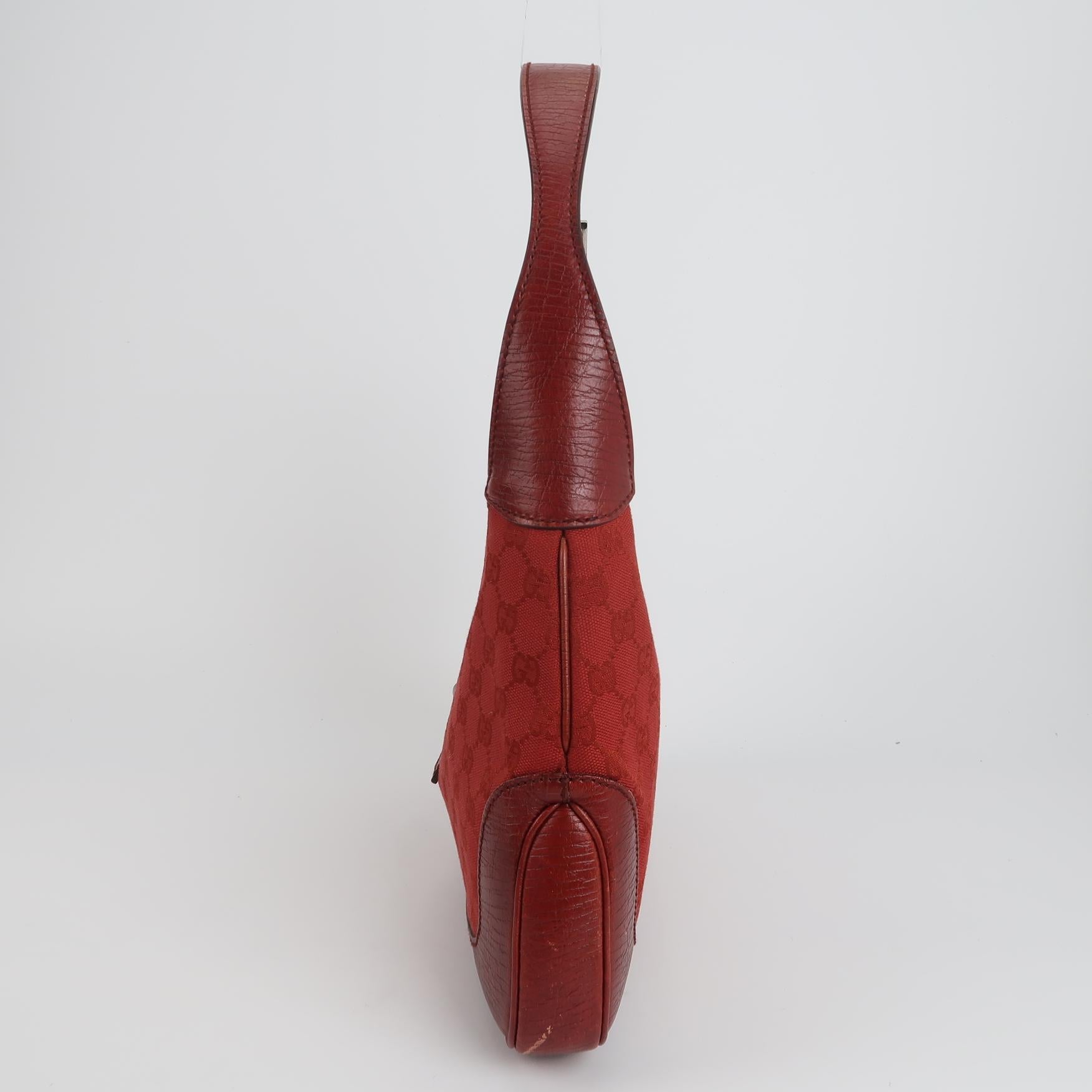 Gucci Jackie Vintage Medium Rot Monogramm Leinen und Leder Silber Hardware (Braun) im Angebot