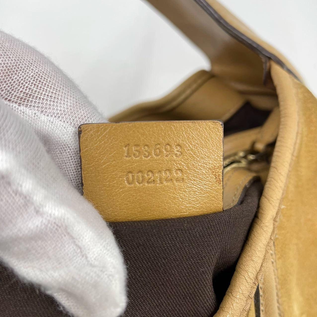 Gucci Jackie Vintage Medium Tan Brown Suede Leather Gold Hardware For Sale 8