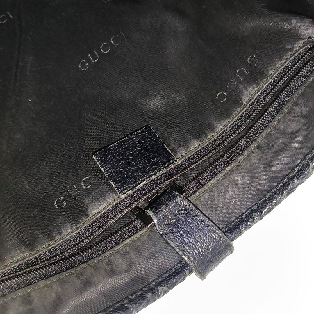 Gucci Jackie Vintage Red Felt and Black Leather Silver Hardware For Sale 10