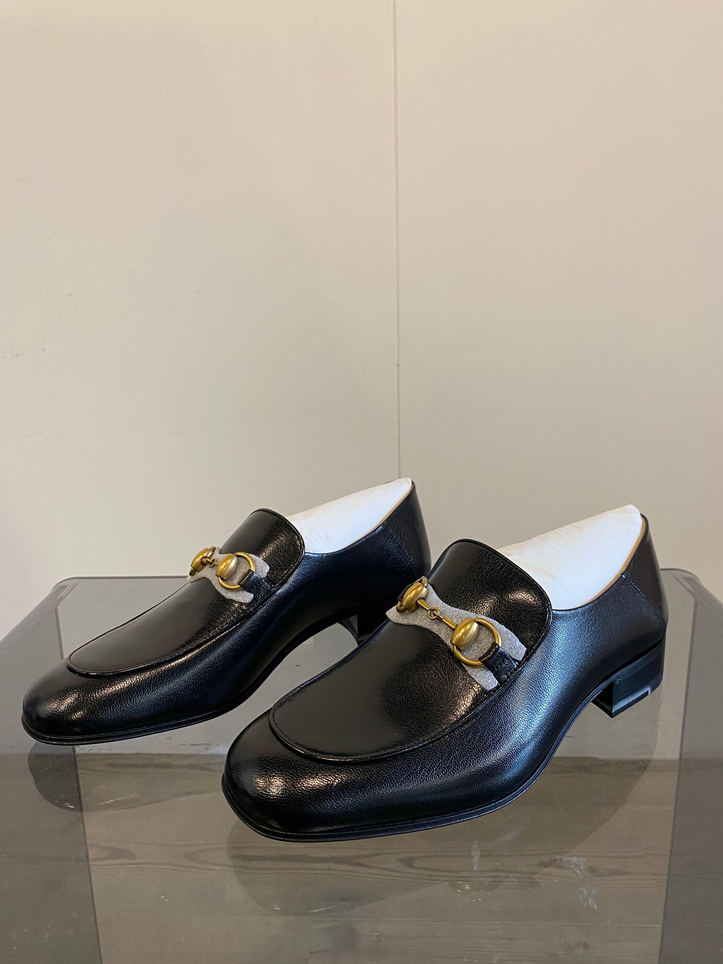 Black Gucci Jordaan Horsebit loafers.