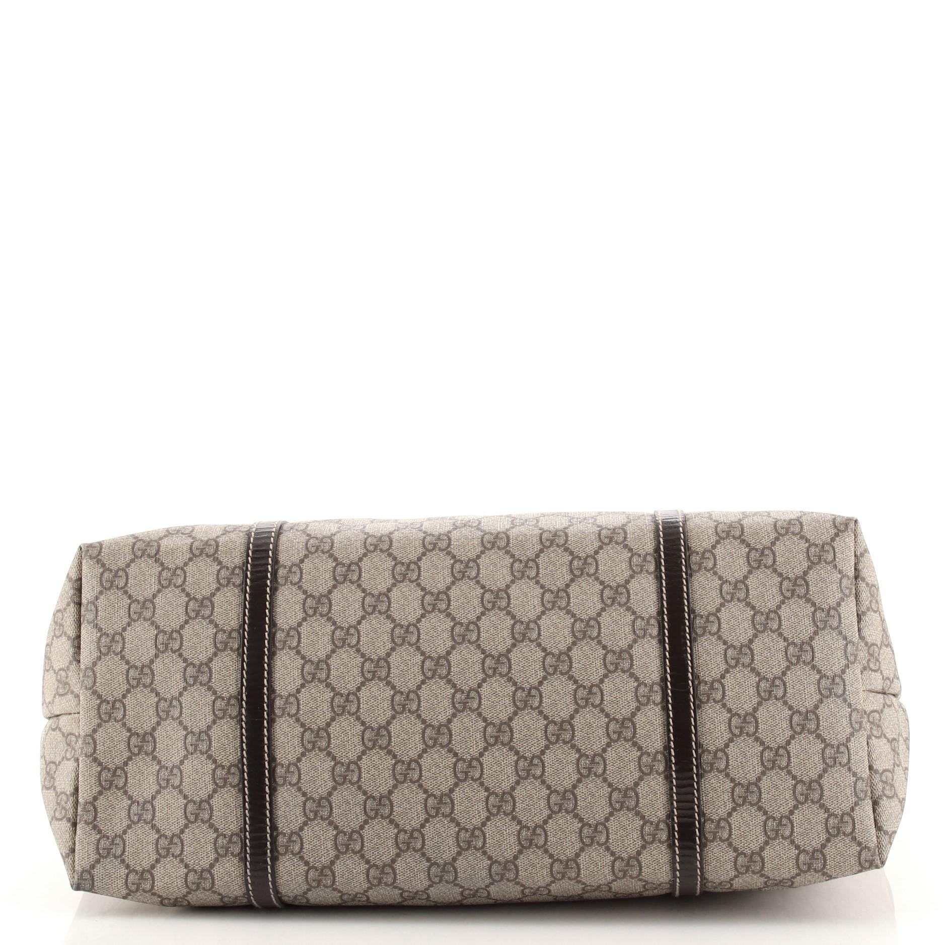 Gucci Joy Tote GG aus beschichtetem Segeltuch Medium im Zustand „Gut“ in NY, NY