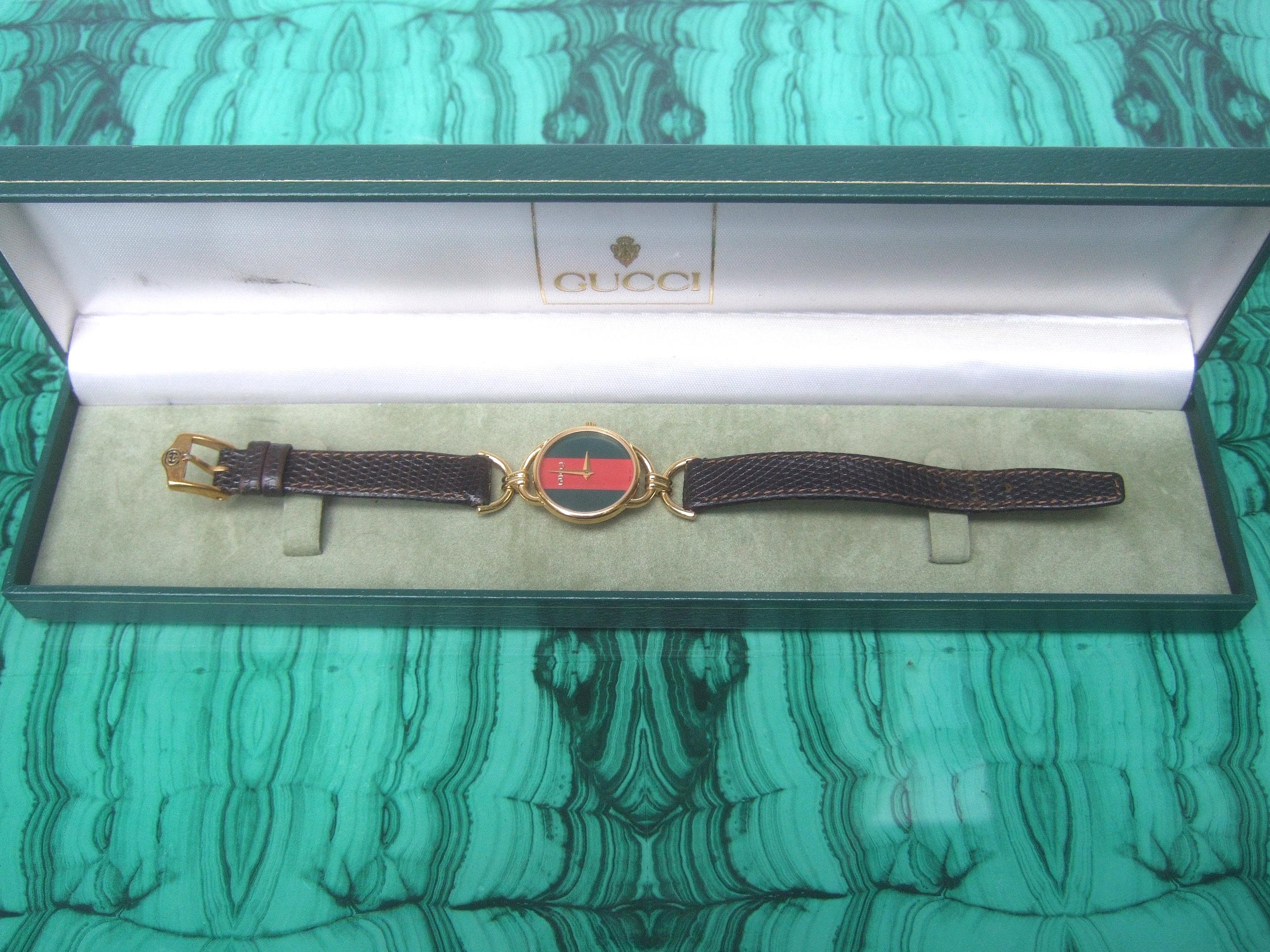 Modern Gucci Ladies Red & Green Dial Brown Leather Strap Wristwatch in Gucci Box c 1980
