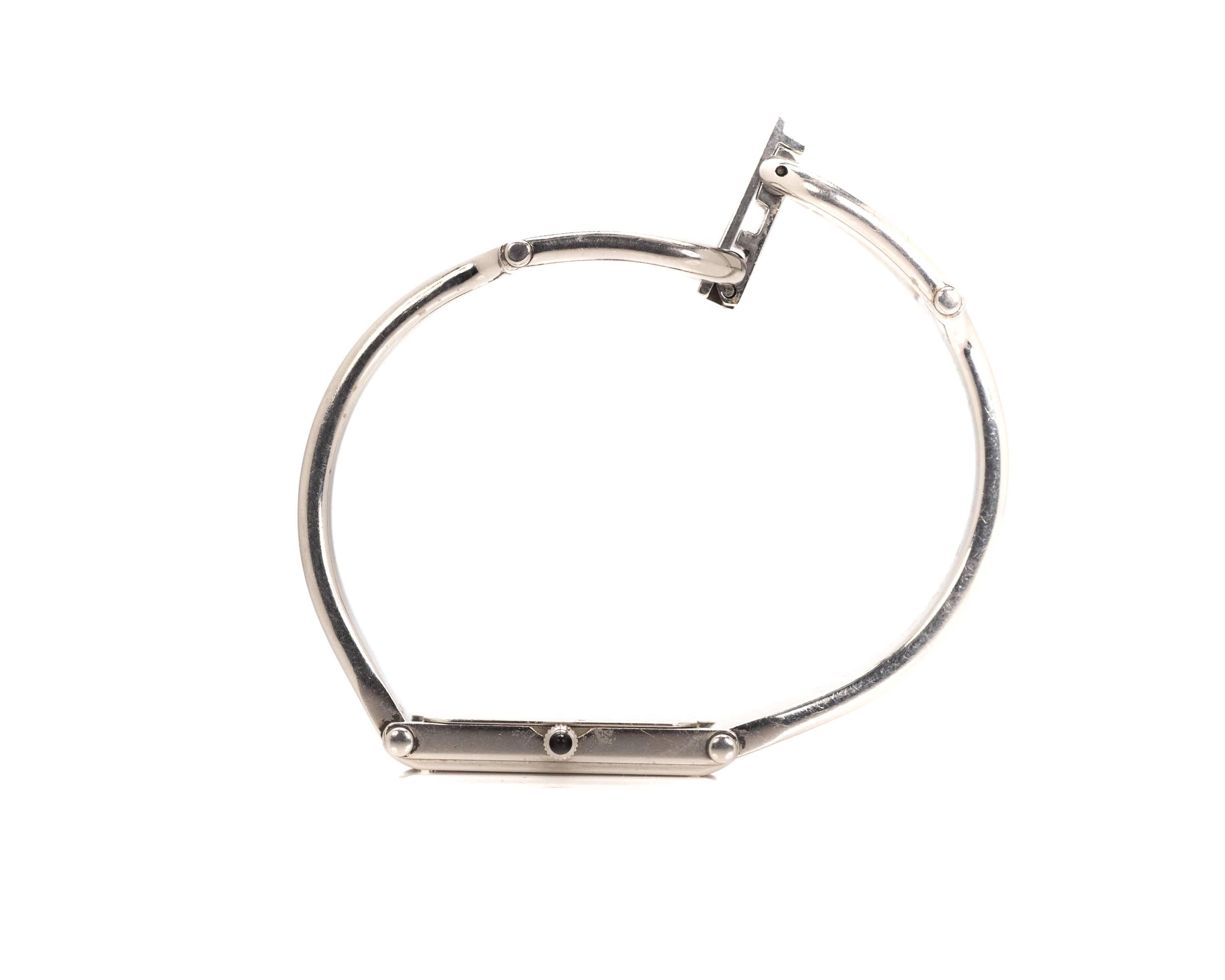 Gucci Damen Edelstahl-Armreif Quarz-Armbanduhr (Moderne) im Angebot