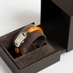 Reloj de pulsera Gucci para señora Ref 6800L, brazalete de bambú, talla G, con caja original.