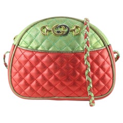 Laminierte Nappa Mini Zumi Kuppel Trapuntata Umhängetasche 94g719s von Gucci