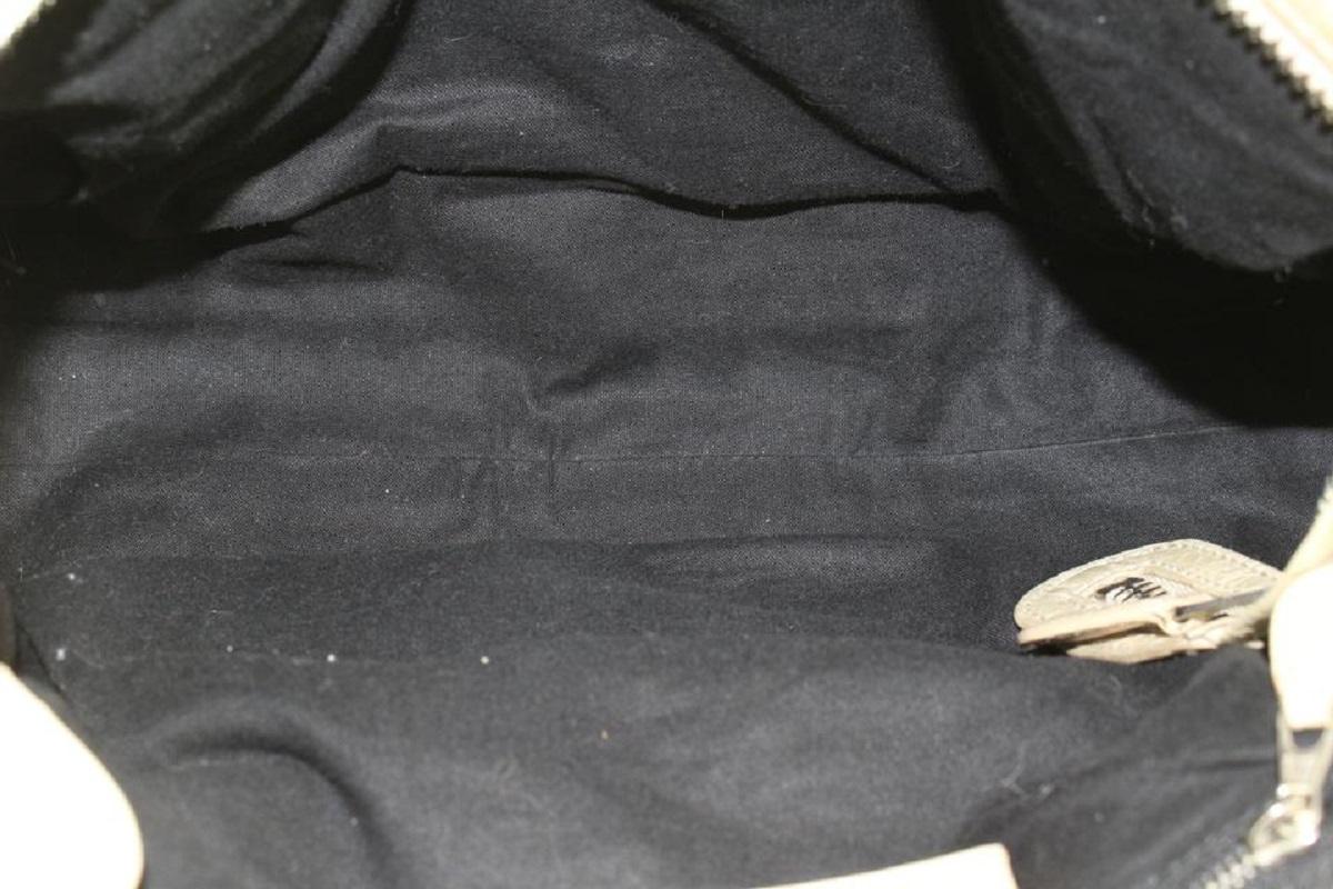 Große Gucci-Tasche aus schwarzem Wildleder und Bambus 2GU1021  im Zustand „Gut“ im Angebot in Dix hills, NY