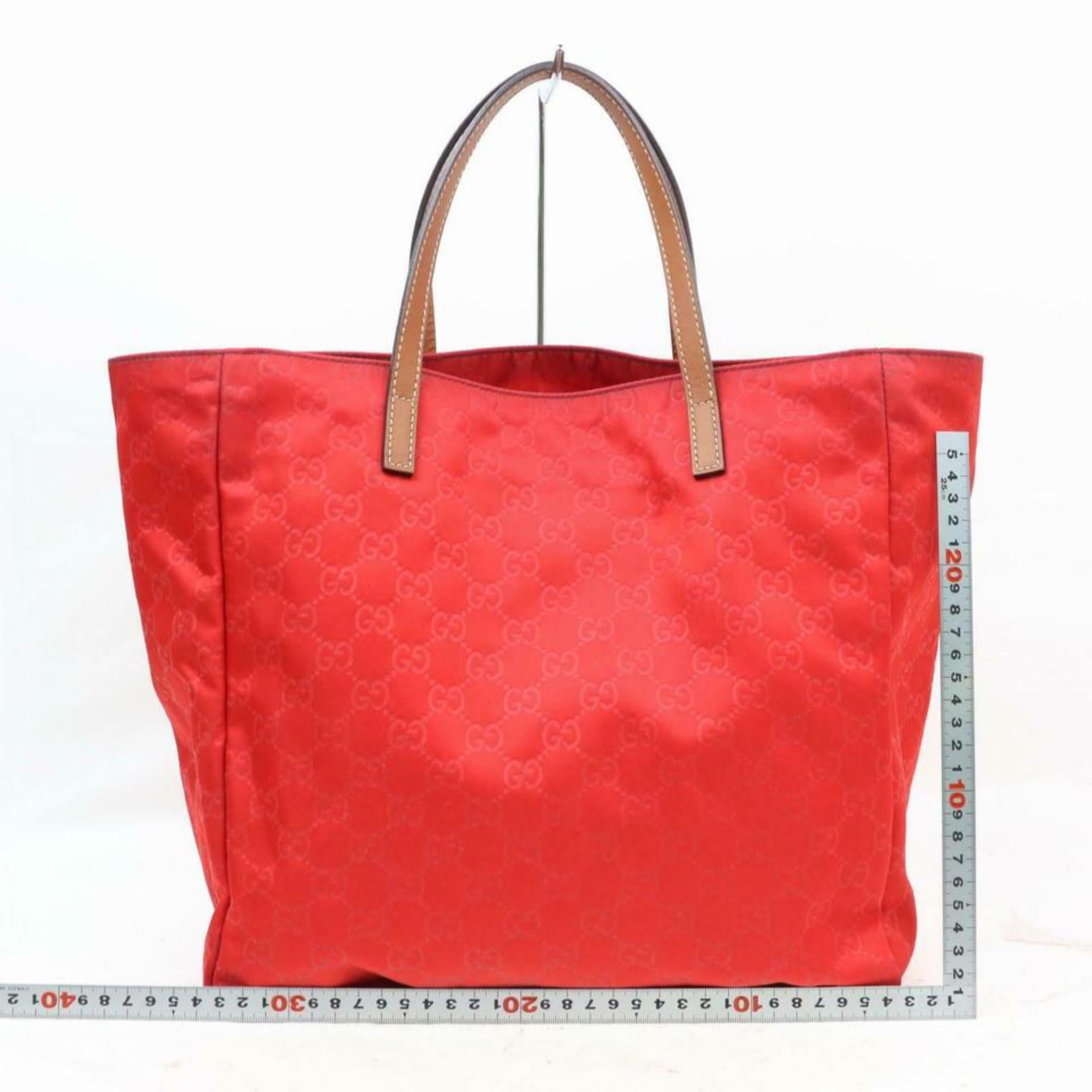 Gucci Large Monogram Embossed Gg Shopper 870349 Red Nylon Tote For Sale 2