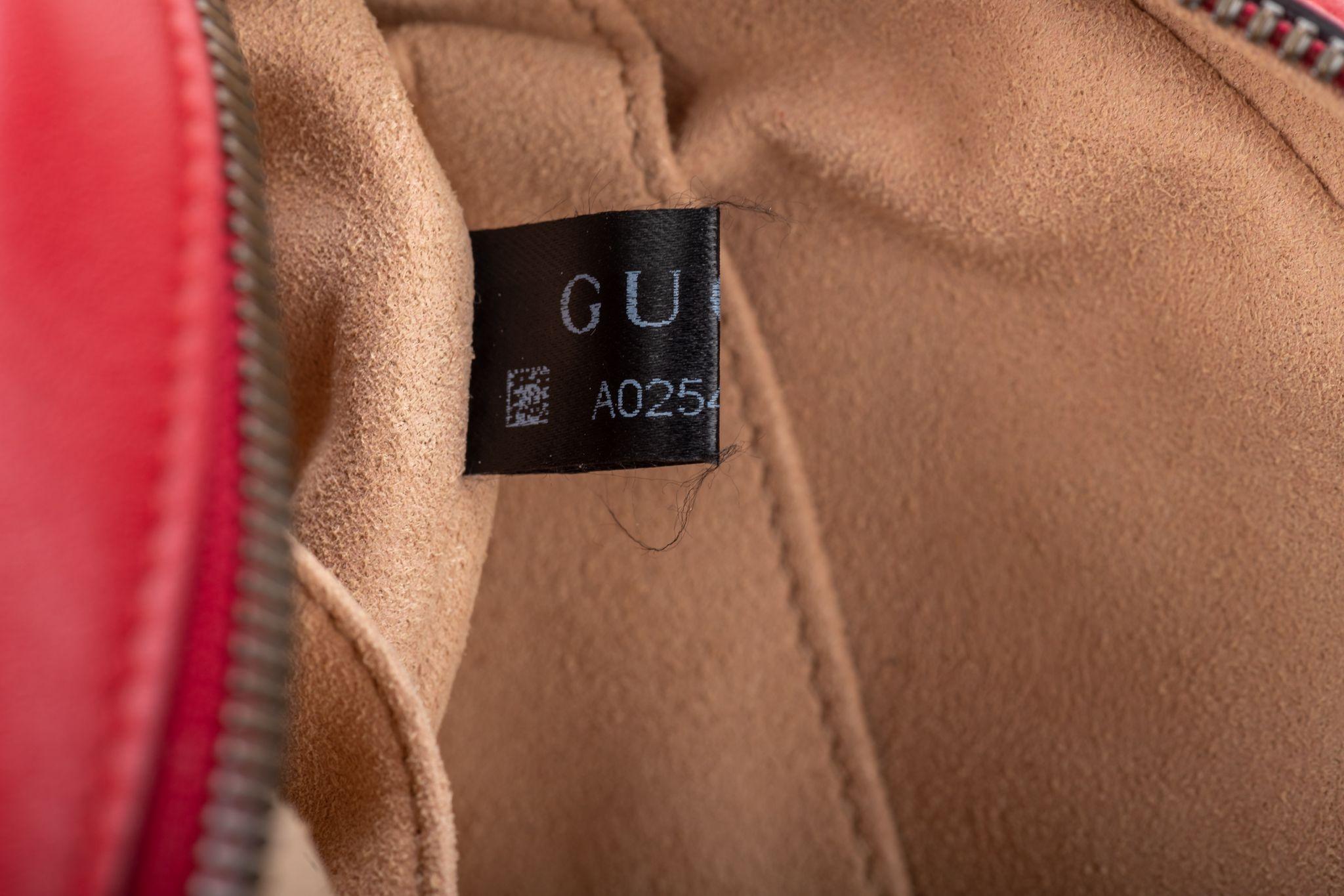 Gucci Large Red Leather Fanny Pack Logo For Sale 7
