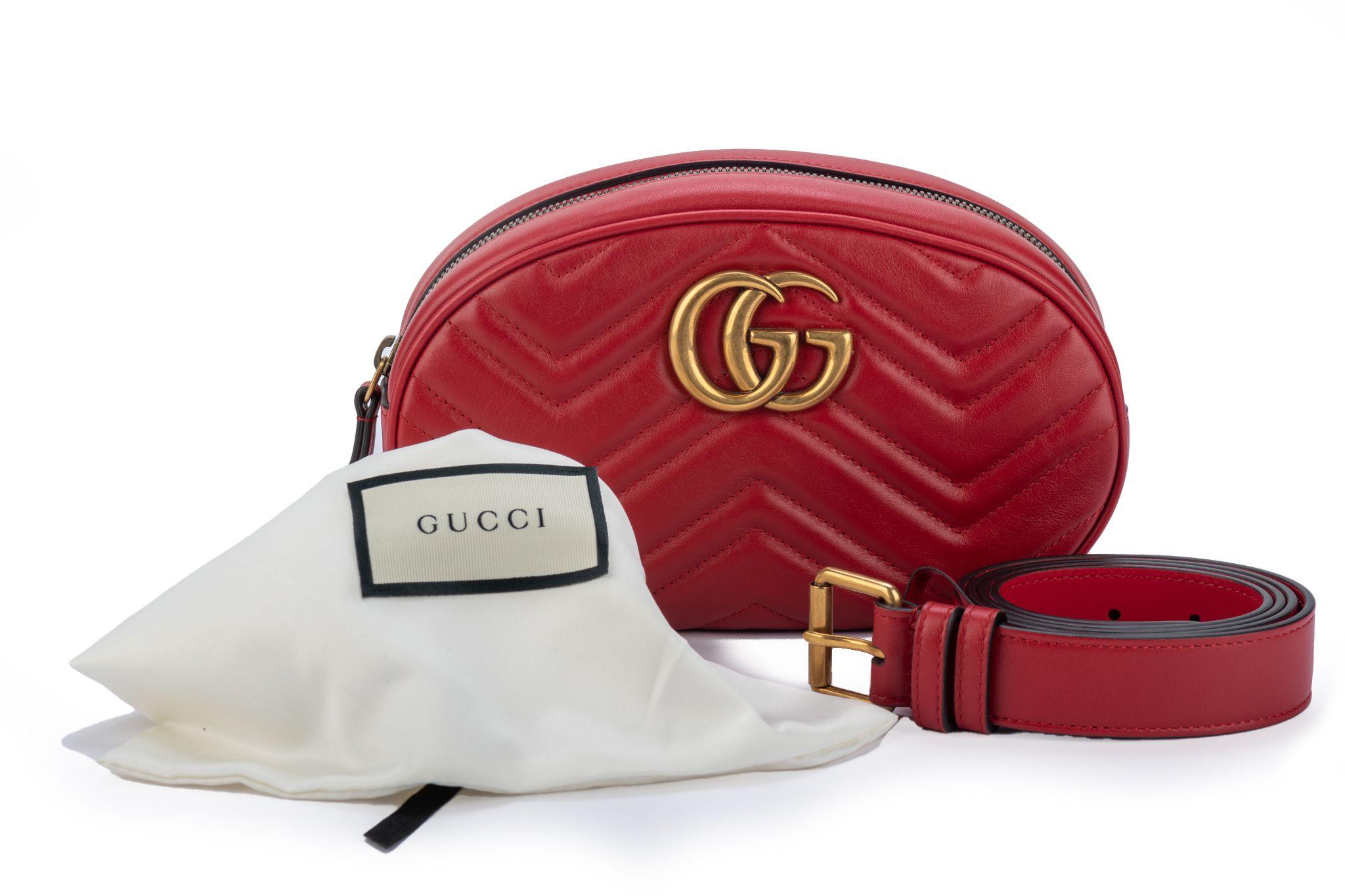 Gucci Large Red Leather Fanny Pack Logo For Sale 11