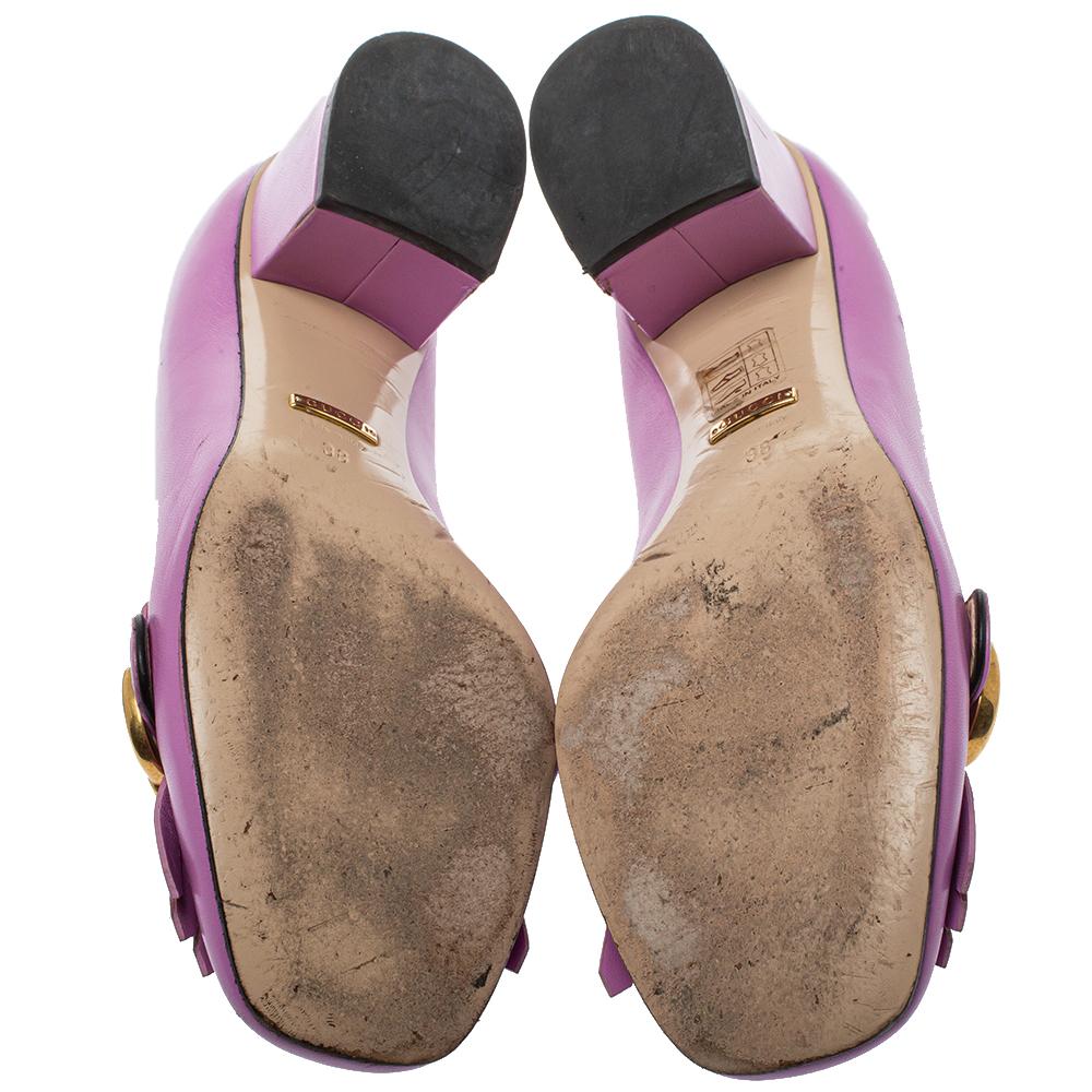 Gucci Lavendel Leder GG Marmont Fransen Loafer Pumps Größe 38 im Zustand „Gut“ in Dubai, Al Qouz 2