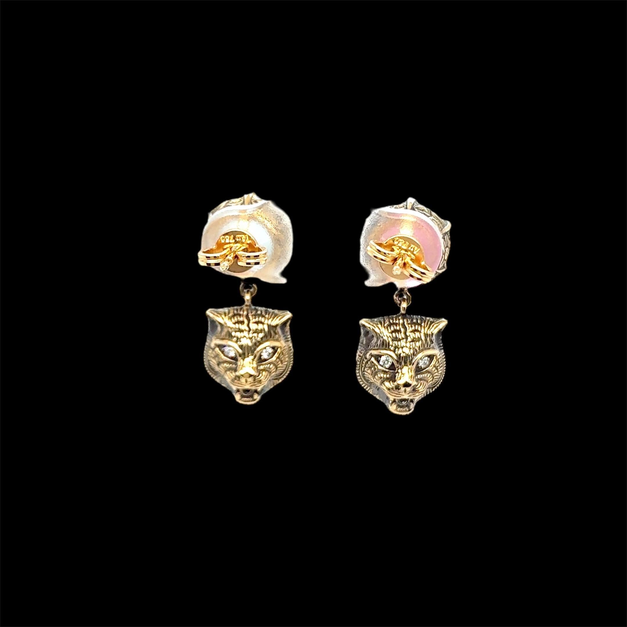 Orecchini Le Marches Des Marseilles in oro 18 carati di Gucci. È incastonato con Rubellite e Acquamarina taglio brillante molto scintillanti e diamanti negli occhi.

CONDIZIONE: usato - eccellente 
METALLO: Oro 18k 
PIETRA: Diamante 0,03 carati
