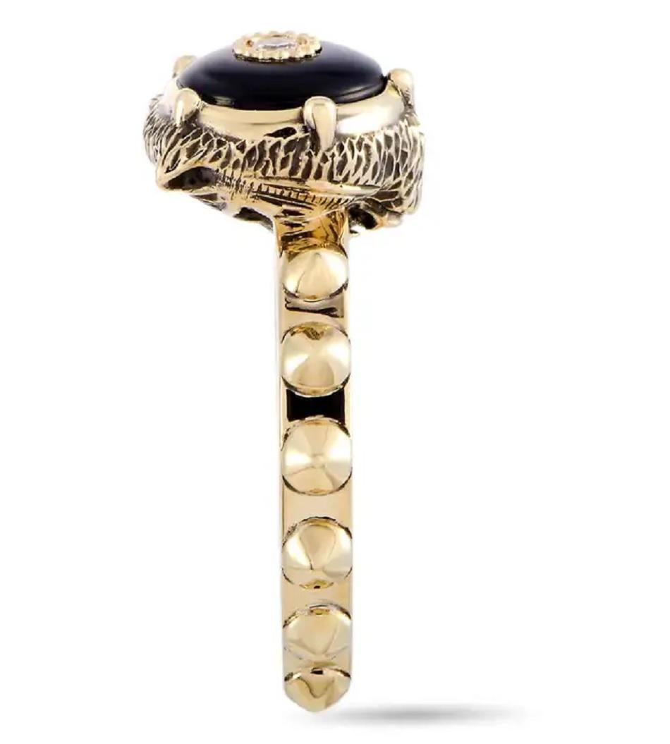 Round Cut Gucci Le Marché des Merveilles 18 Karat Gold Diamond and Onyx Feline Motif Ring For Sale