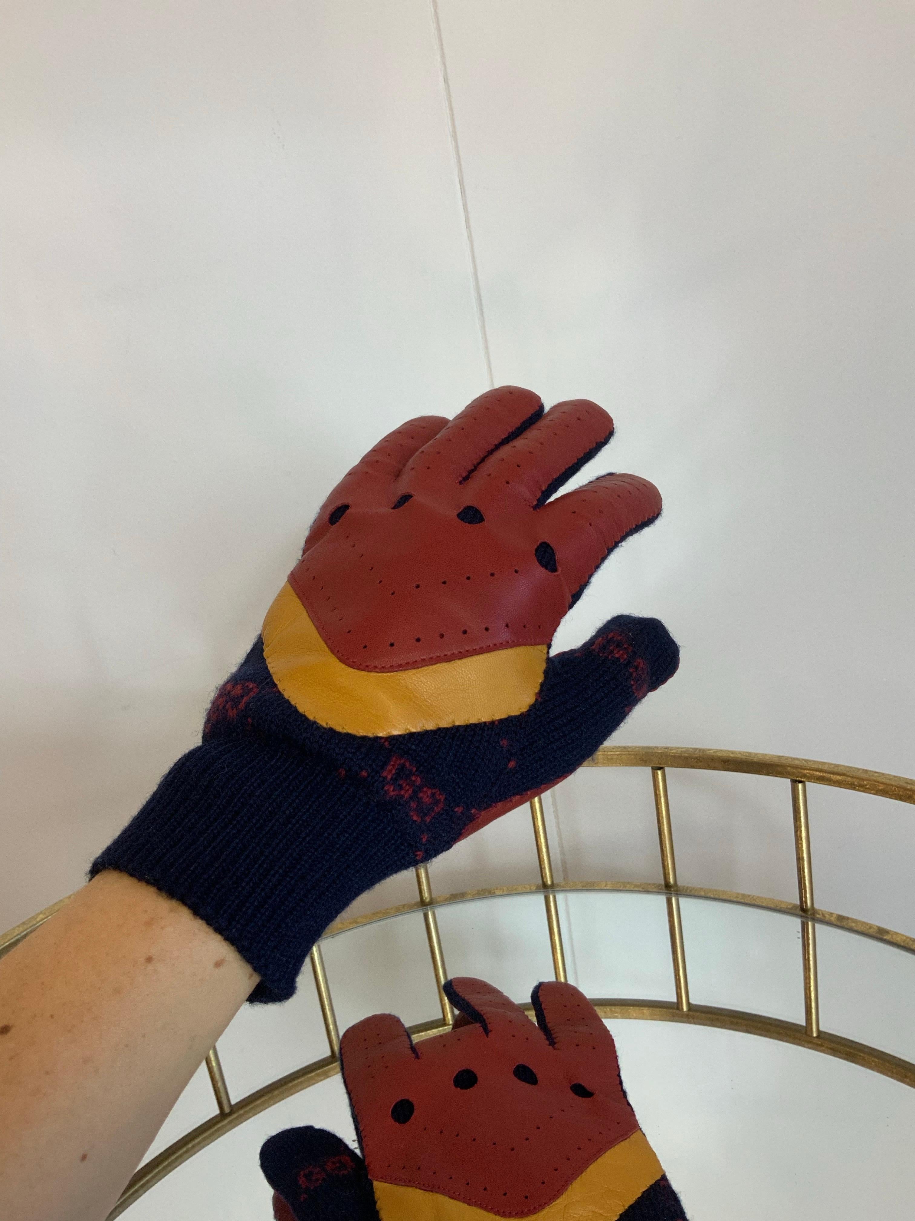 Gucci leather and wool Gloves For Sale 2