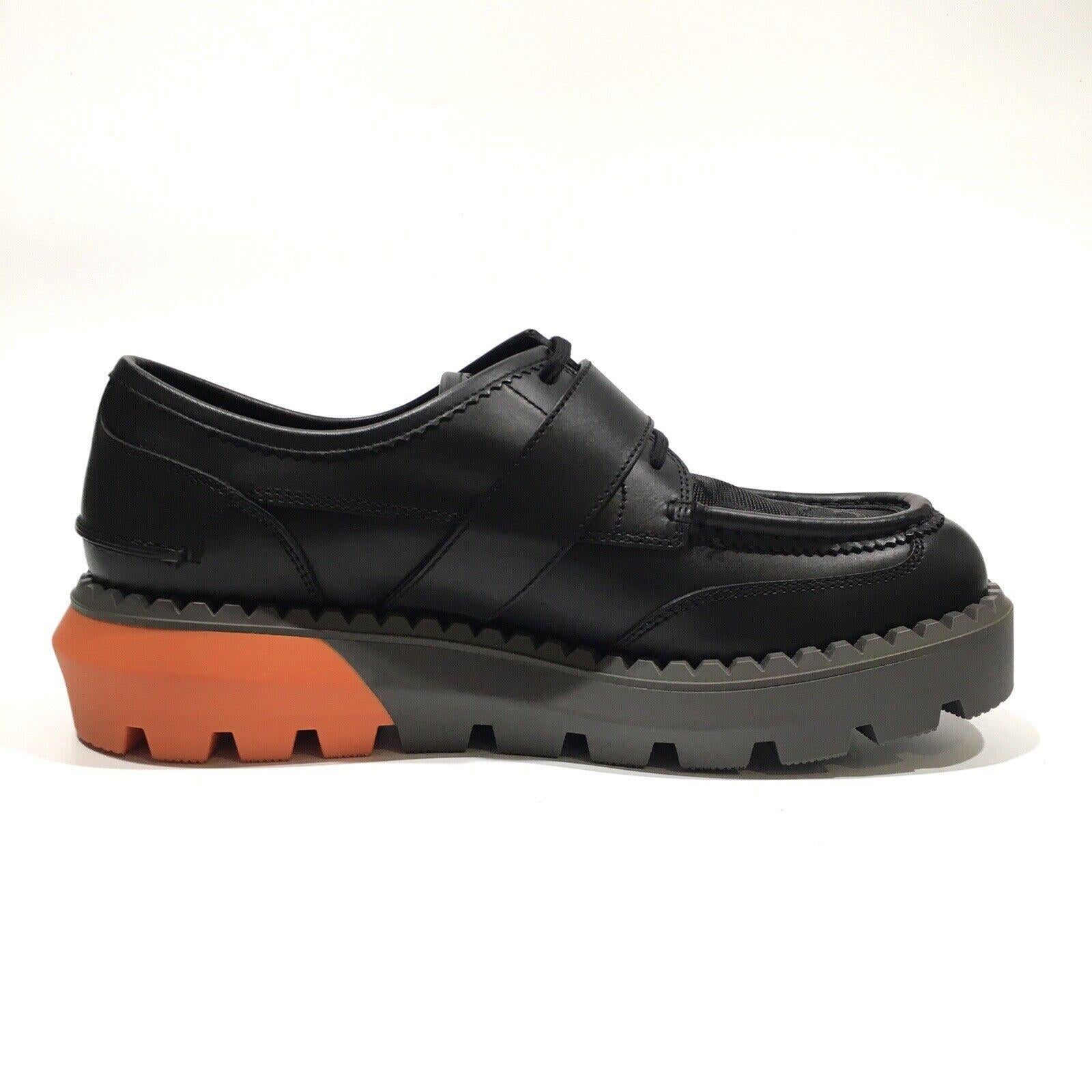 Gucci Leather Black Orange Lace Up Buckle Loafers US 10.5 In New Condition For Sale In Montreal, Quebec
