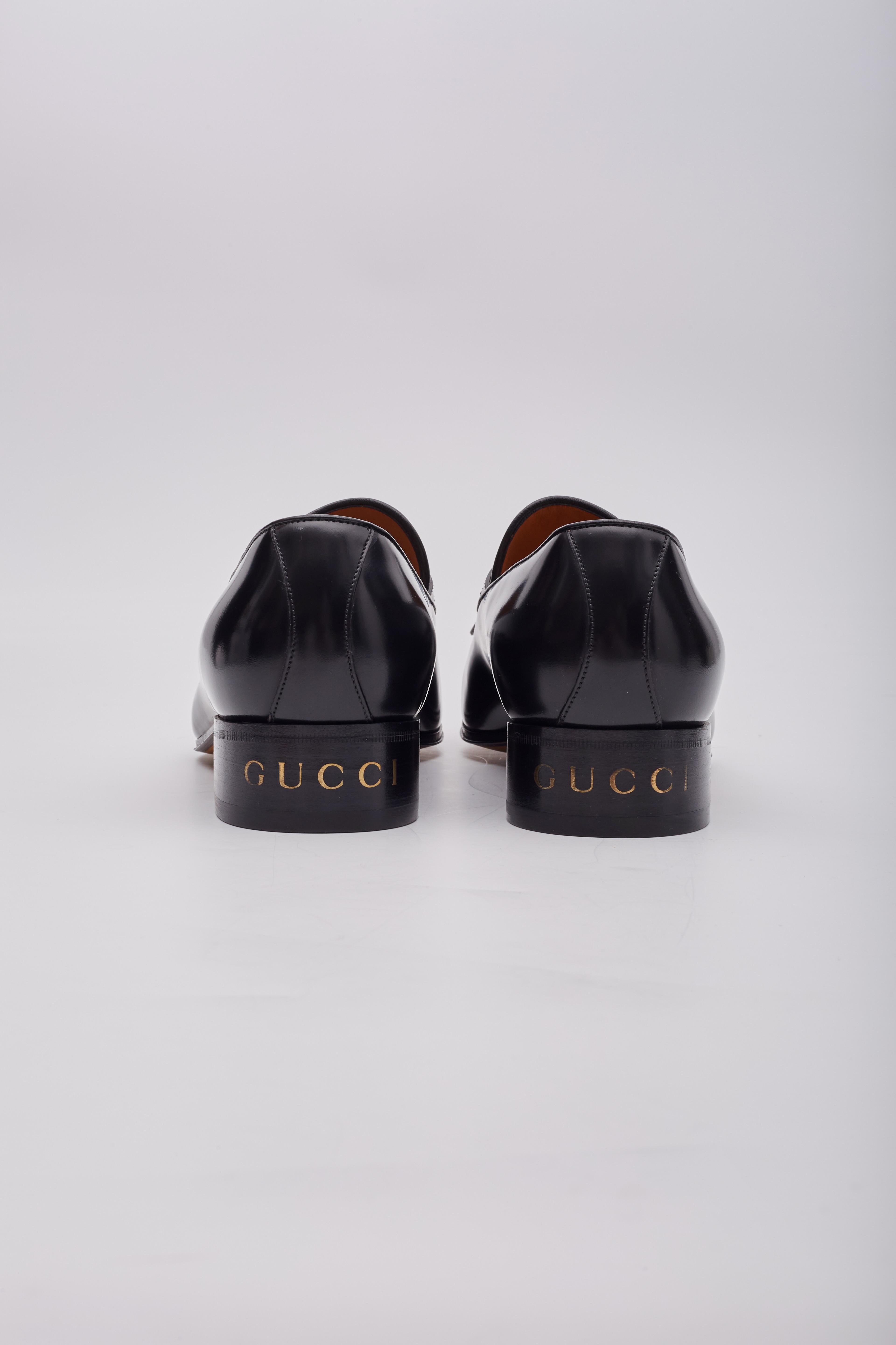 Gucci Leather Black Tassel Loafers Mens (US 11) In Excellent Condition For Sale In Montreal, Quebec
