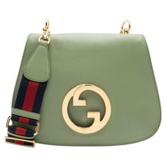 Bolso de hombro mediano «Blondie» de piel de Gucci