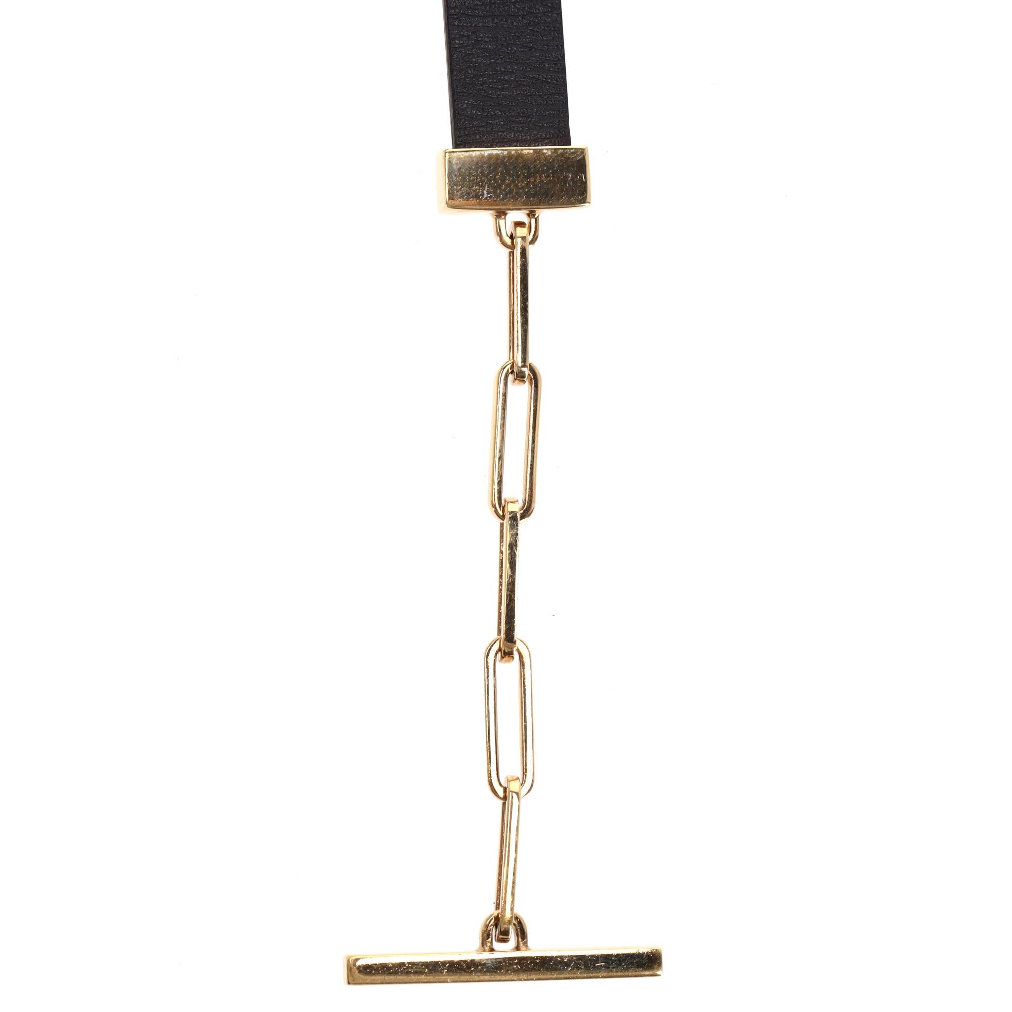 Donna Cintura ad anello AT&T di Gucci in pelle e catena in vendita