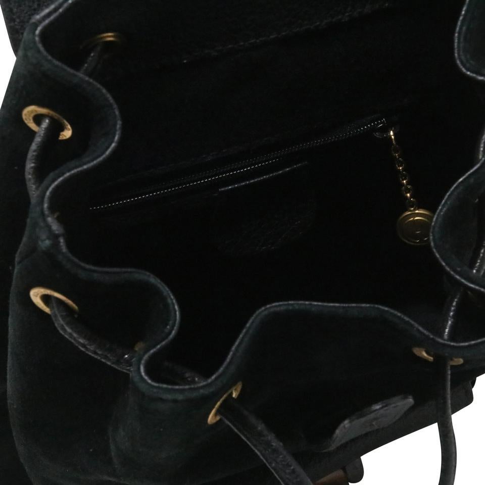 Gucci Leather Drawstring Bamboo Mini Black Suede Backpack Bon état - En vente à Downey, CA