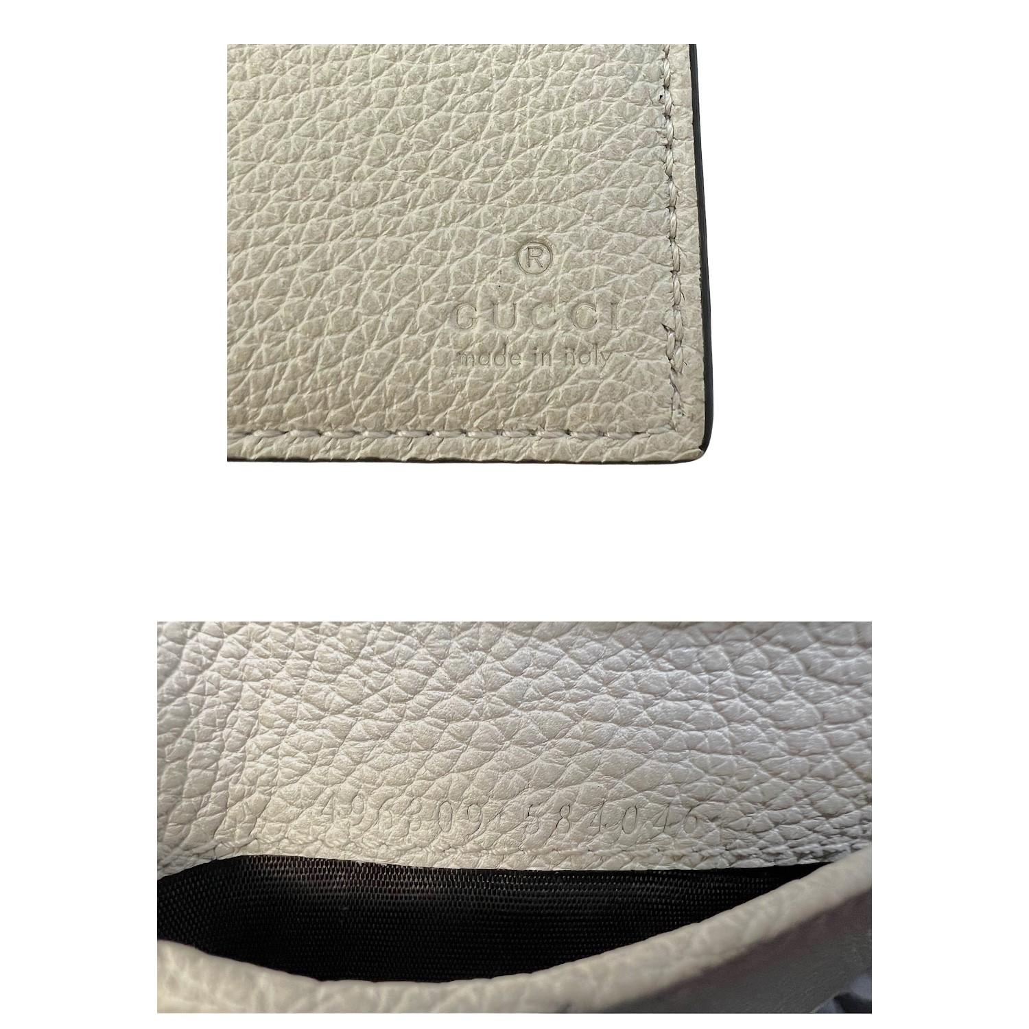 Gucci - Portefeuille bifold en cuir imprimé graphique en vente 2