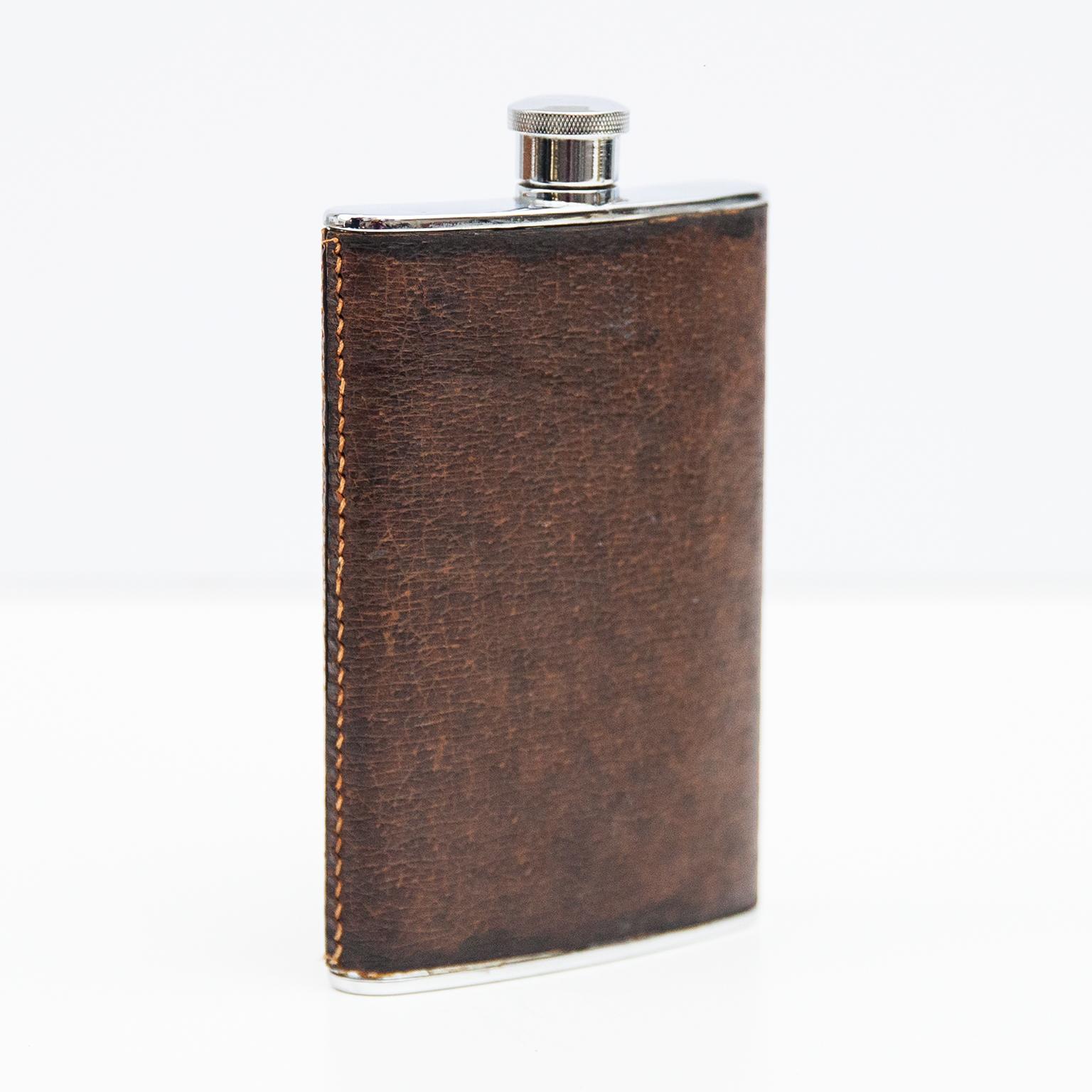 Mid-Century Modern Gucci Leather Hip Flask 1970 For Sale