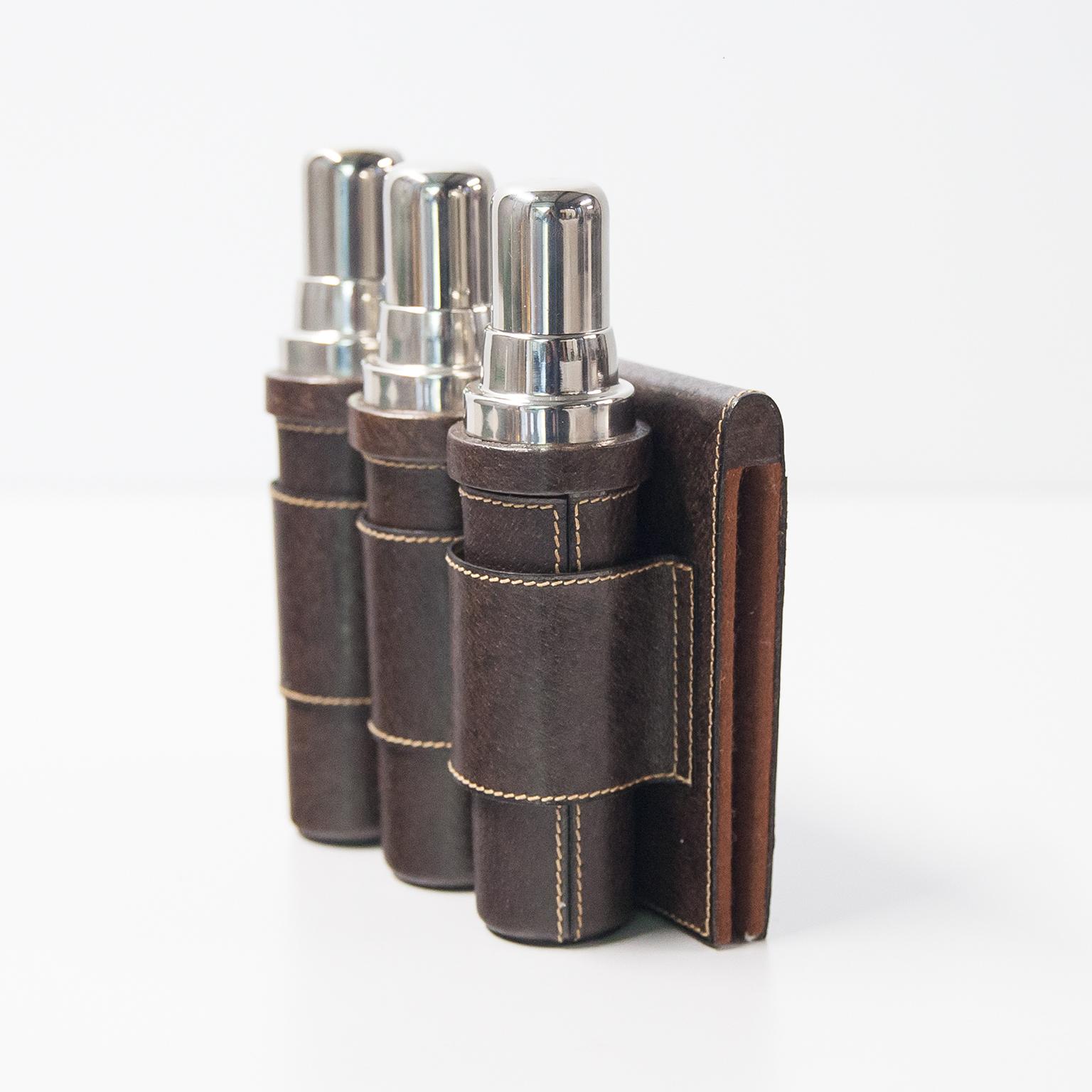 Gucci Leder Hip Flask Parfümflaschen-Set 1970er Jahre (Italienisch) im Angebot