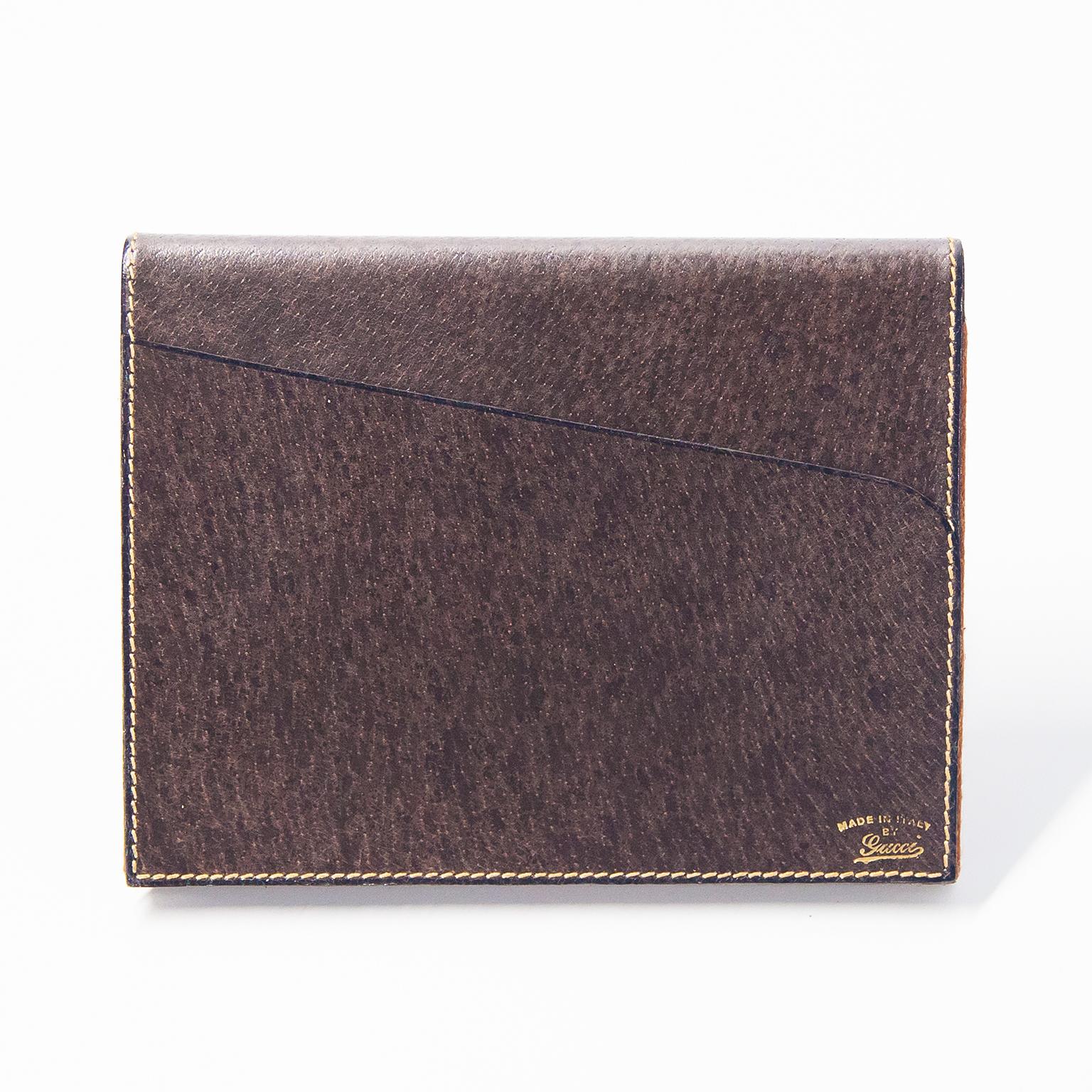 Gucci Leder Hip Flask Parfümflaschen-Set 1970er Jahre im Angebot 1