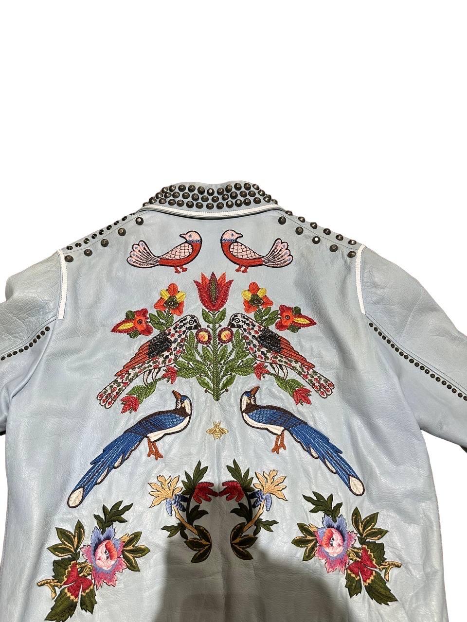 Gucci Leather Jacket Light Blue Floreal Embroidery In Good Condition For Sale In Torre Del Greco, IT