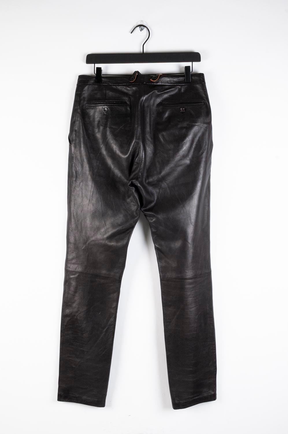 Gucci Leather Men Pants with suspenders Size 48 (M/L) In Good Condition For Sale In Kaunas, LT