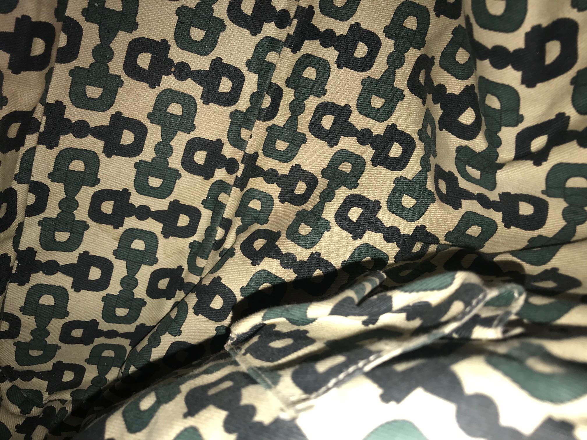 Gucci leather Monogram Embossed Shoulder Bag For Sale 6