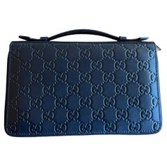 Gucci leather organizer