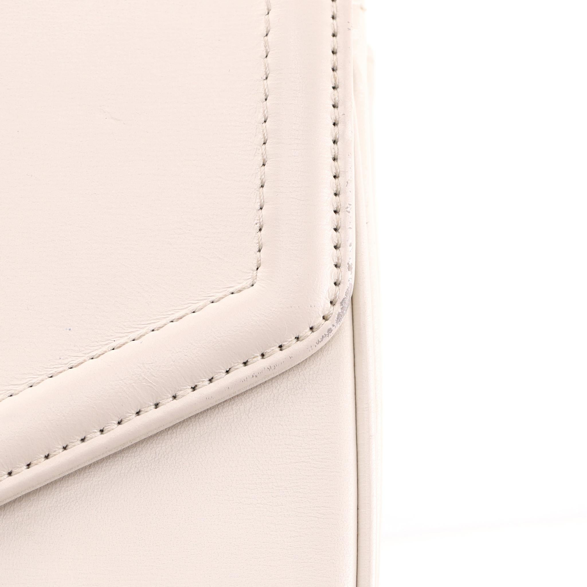 Gucci Leder Rajah Umhängetasche im Angebot 7