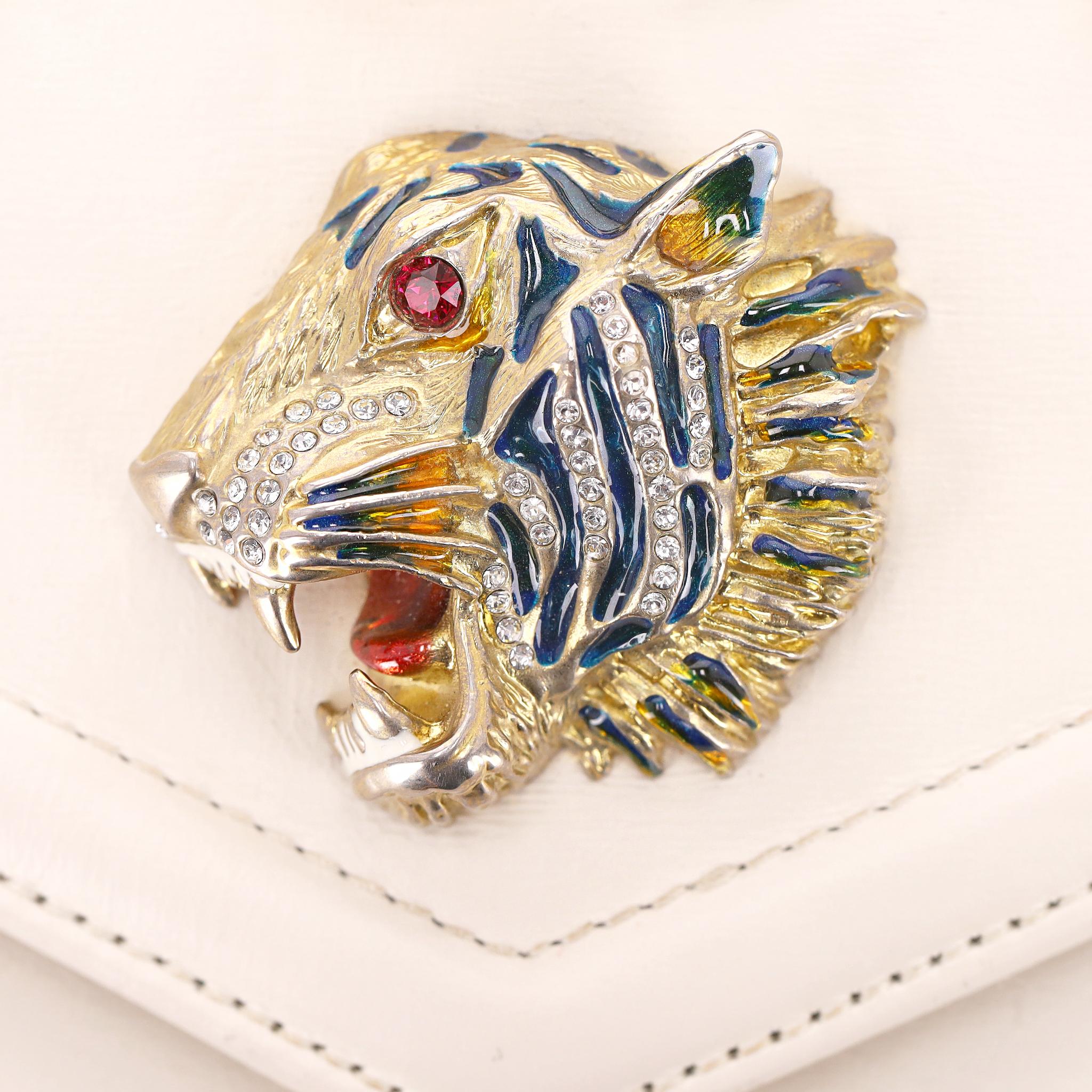 Gucci Leder Rajah Umhängetasche im Angebot 2