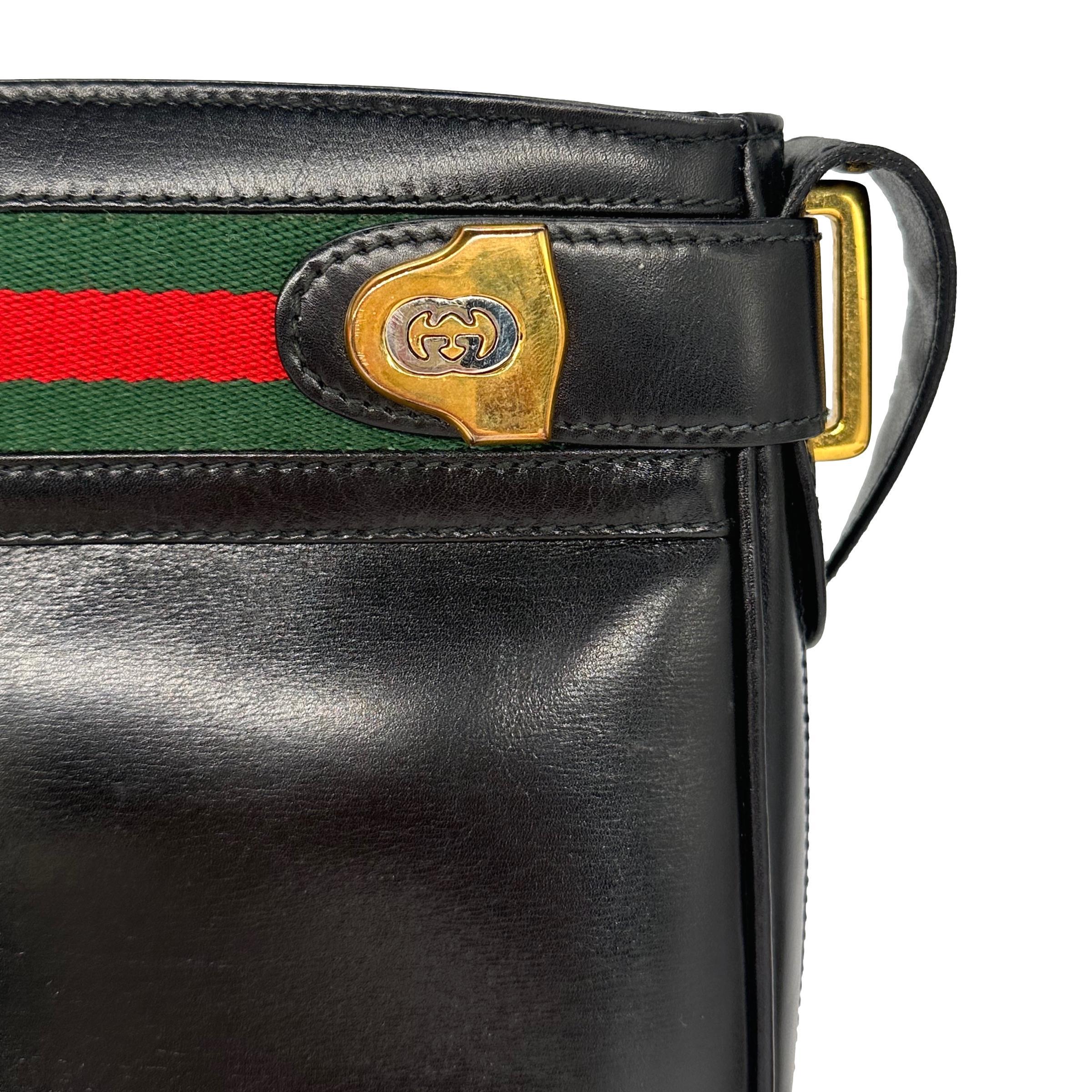 Bolso de hombro cruzado de piel de la línea Sherry Web Vintage de Gucci, 1980. en venta 1