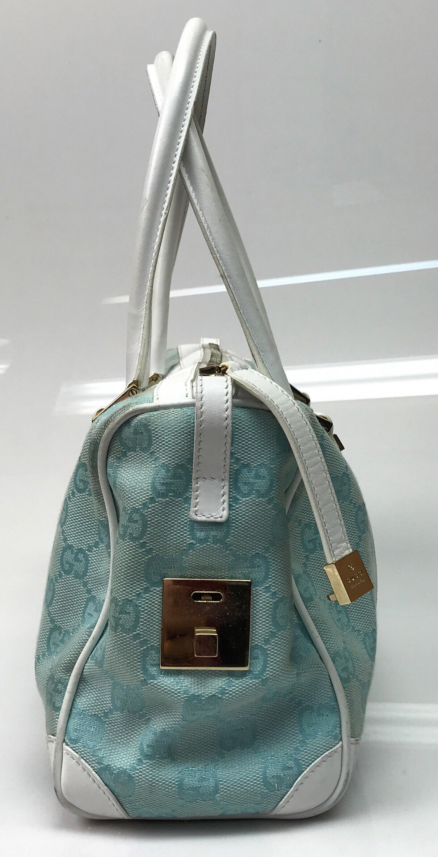 blue and white gucci bag
