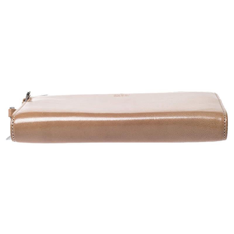 Gucci Light Brown Leather Wristlet Wallet 2