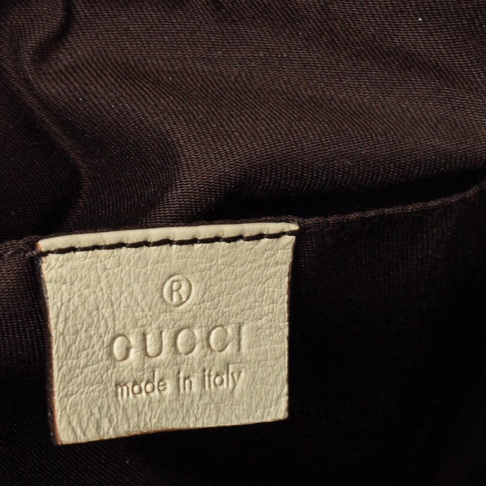 Gucci, kleine Duchessa Boston Tasche aus hell cremefarbenem Leder 1
