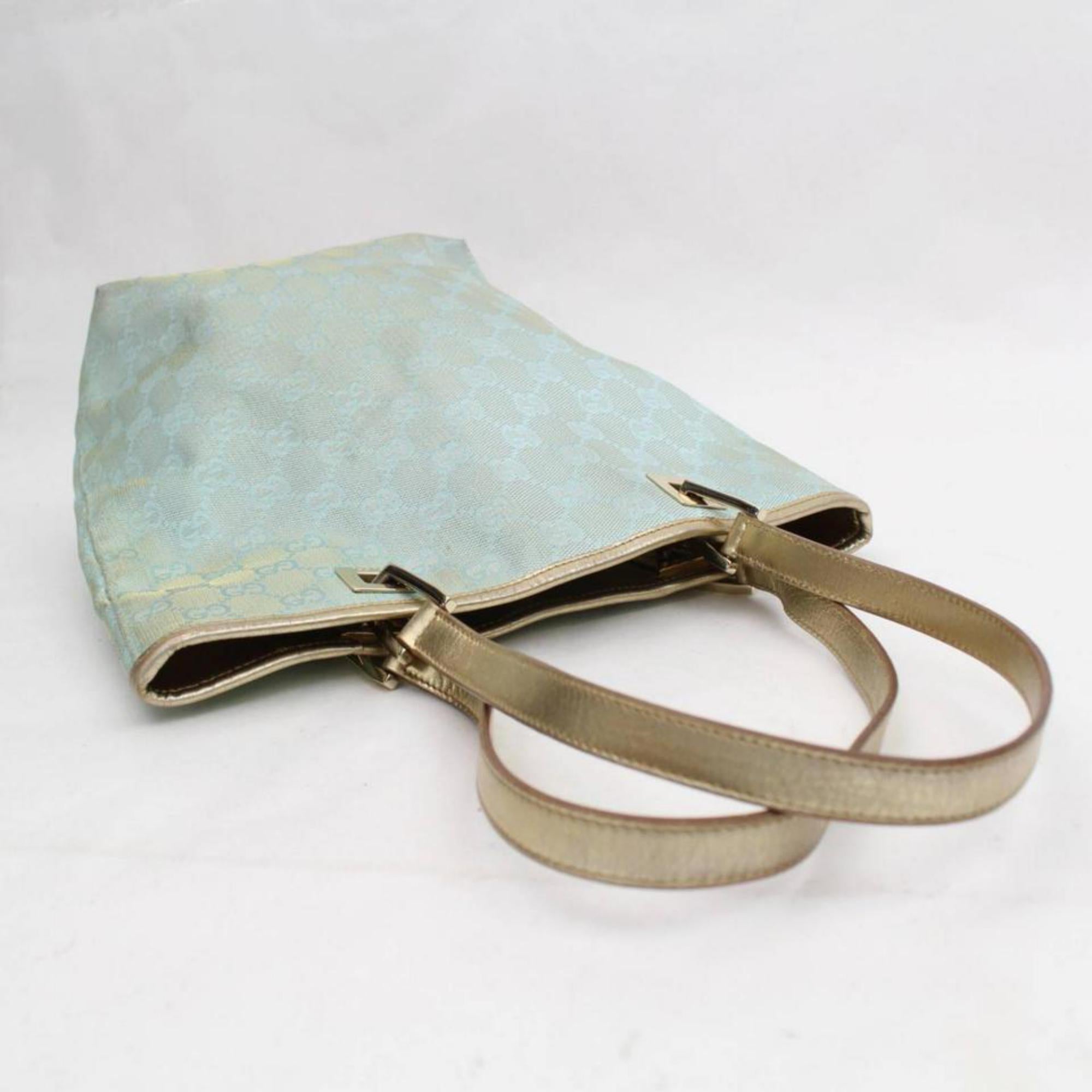 Women's or Men's Gucci Light Monogram Bucket Shopper 868700 Blue Canvas Tote For Sale