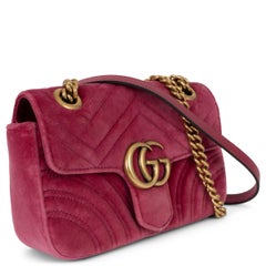 GUCCI Light Raspberry pink GG MARMONT SMALL VELVET Umhängetasche