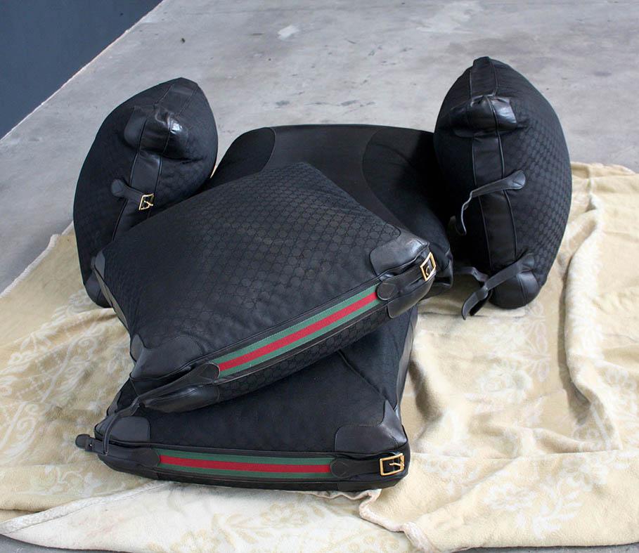 Gucci Limited Edition Sessel Schwarzes Leder:: Monogramm Canvas-Stoff Italien 1980er 4