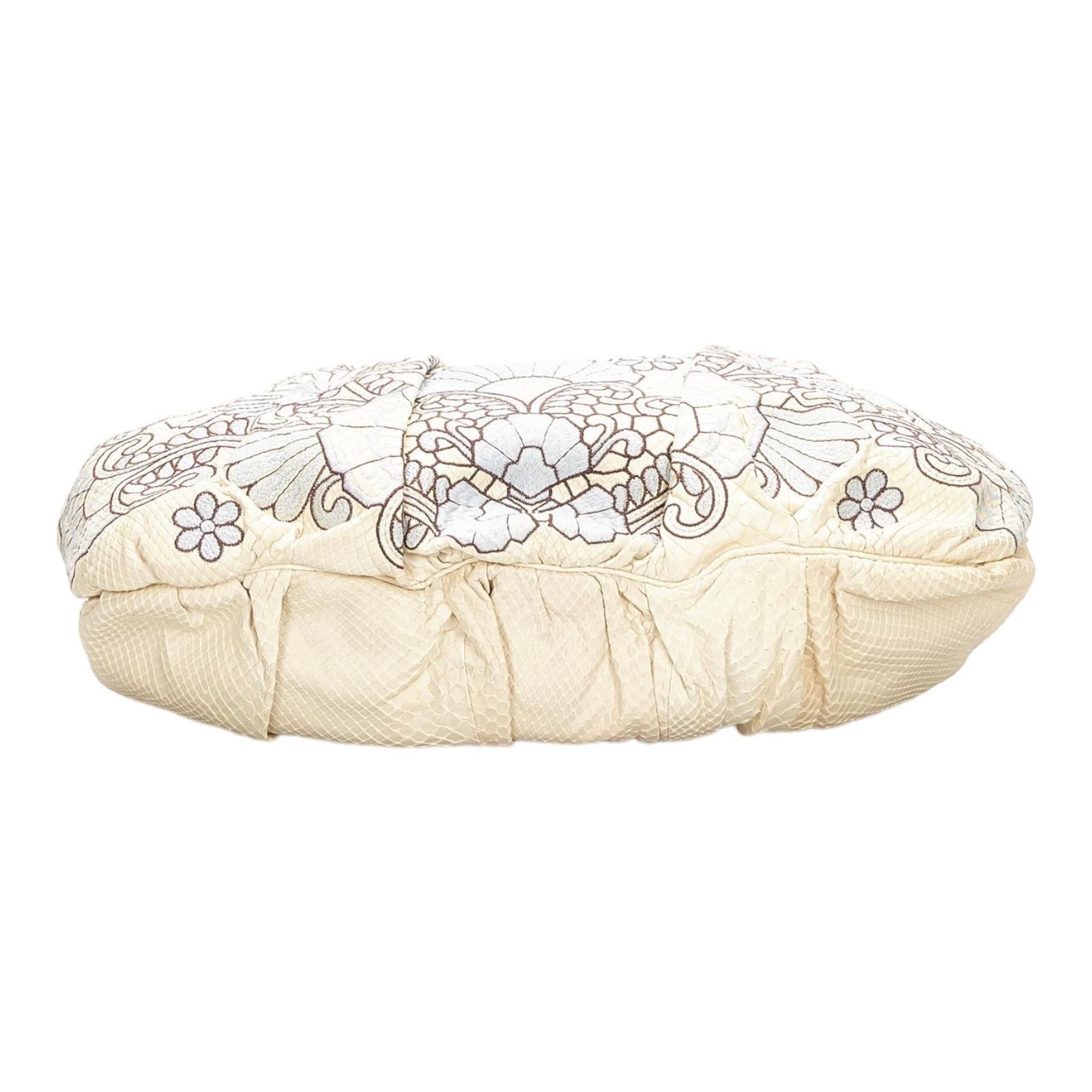 GUCCI Limited Edition Exotic Python Skin Embroidered Cream Hand Bag with Crest In Good Condition For Sale In Switzerland, CH