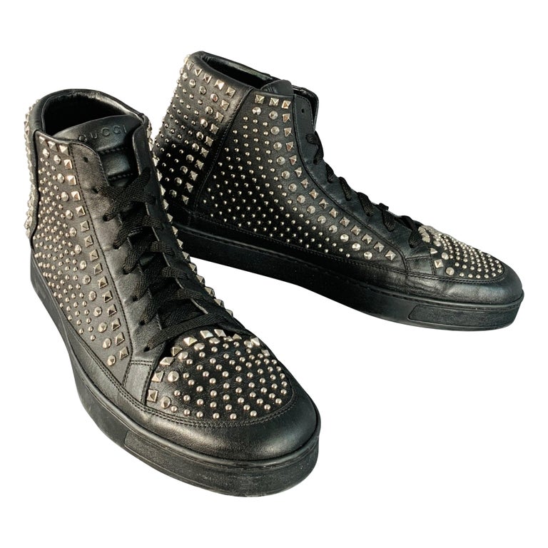 GUCCI Limited Edition Size 14 Black Silver Studded Leather  display picture 2