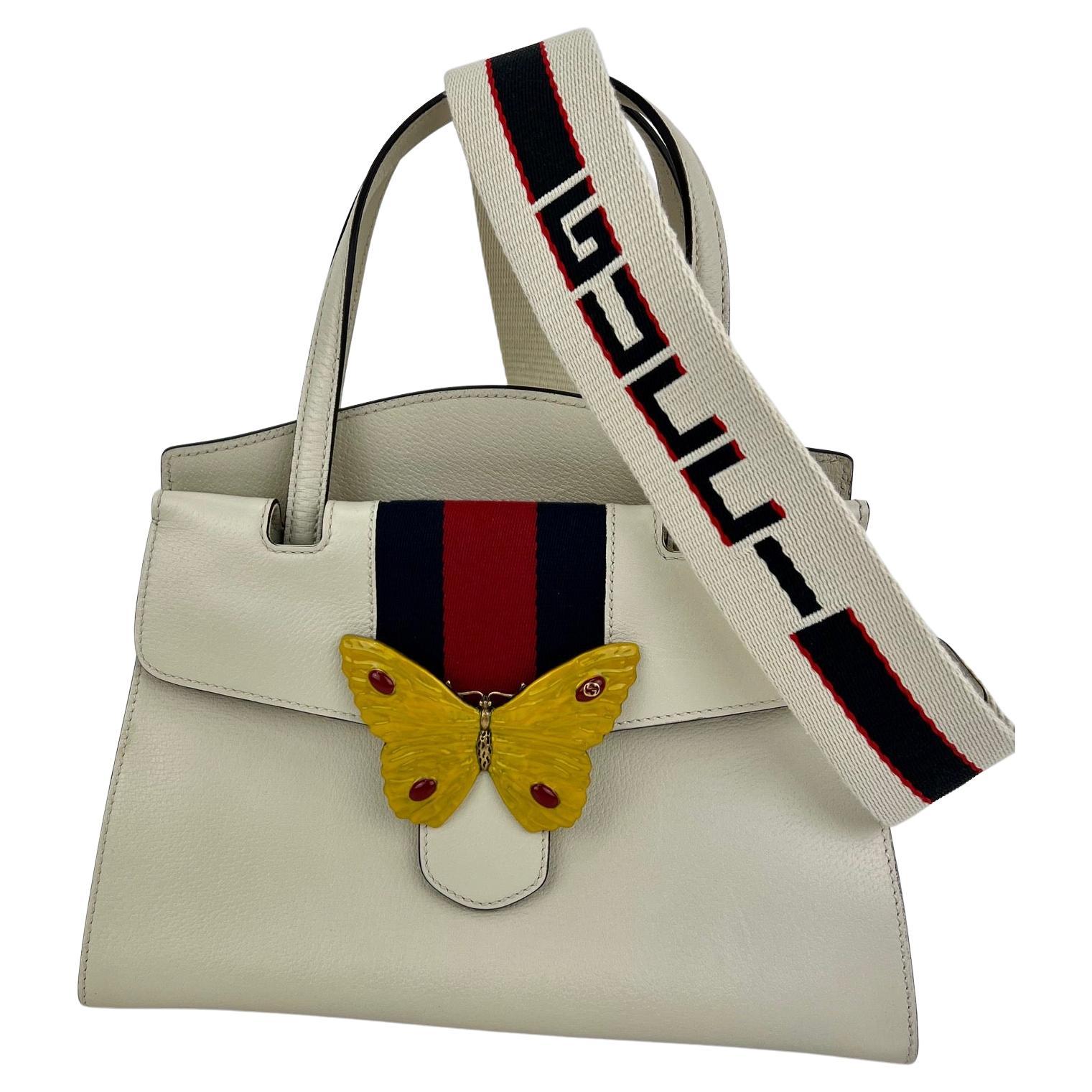 GUCCI - Sac à main moyen en lin Totem Web rayé jaune papillon avec poignée supérieure en forme de totem  en vente