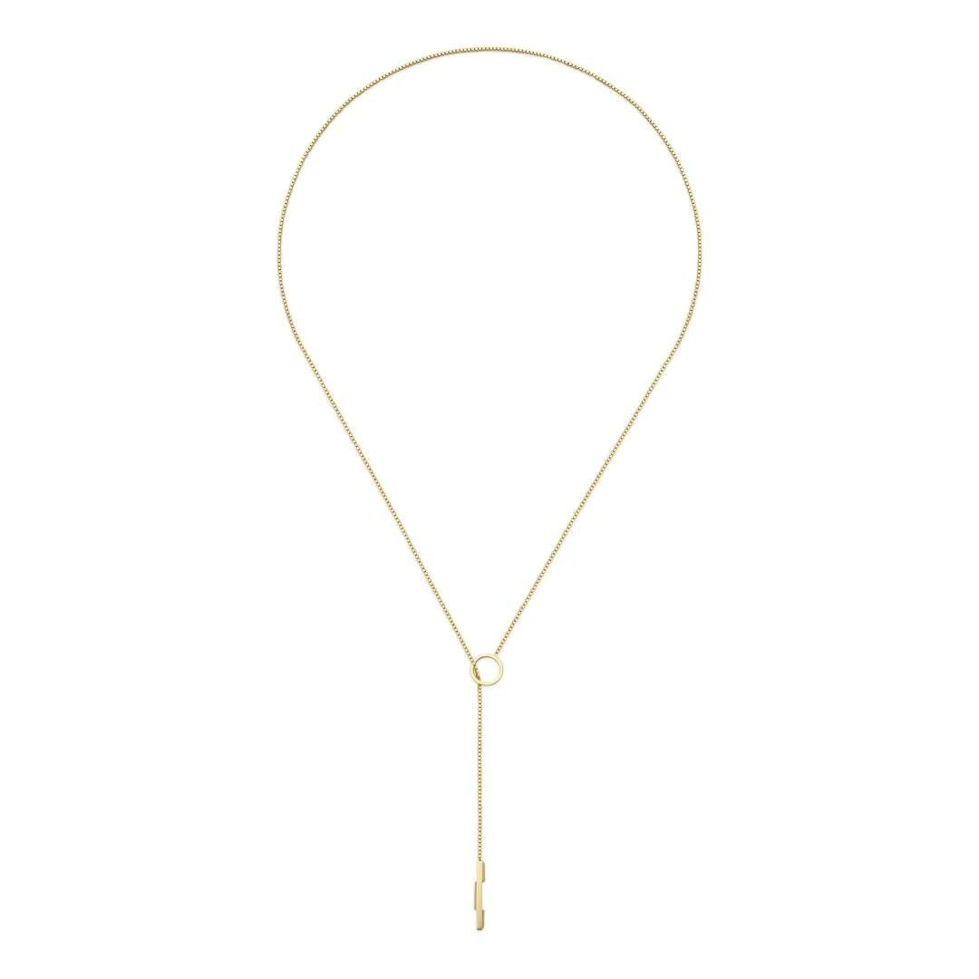 Gucci Gliederkette der Liebe 18 Karat Gelbgold Lariat Halskette YBB662110001

Die Link to Love Kollektion von Gucci erforscht die moderne Romantik und charakterisiert neue Symbole der Liebe. Die Collection'S kombiniert verschiedene Goldtöne und