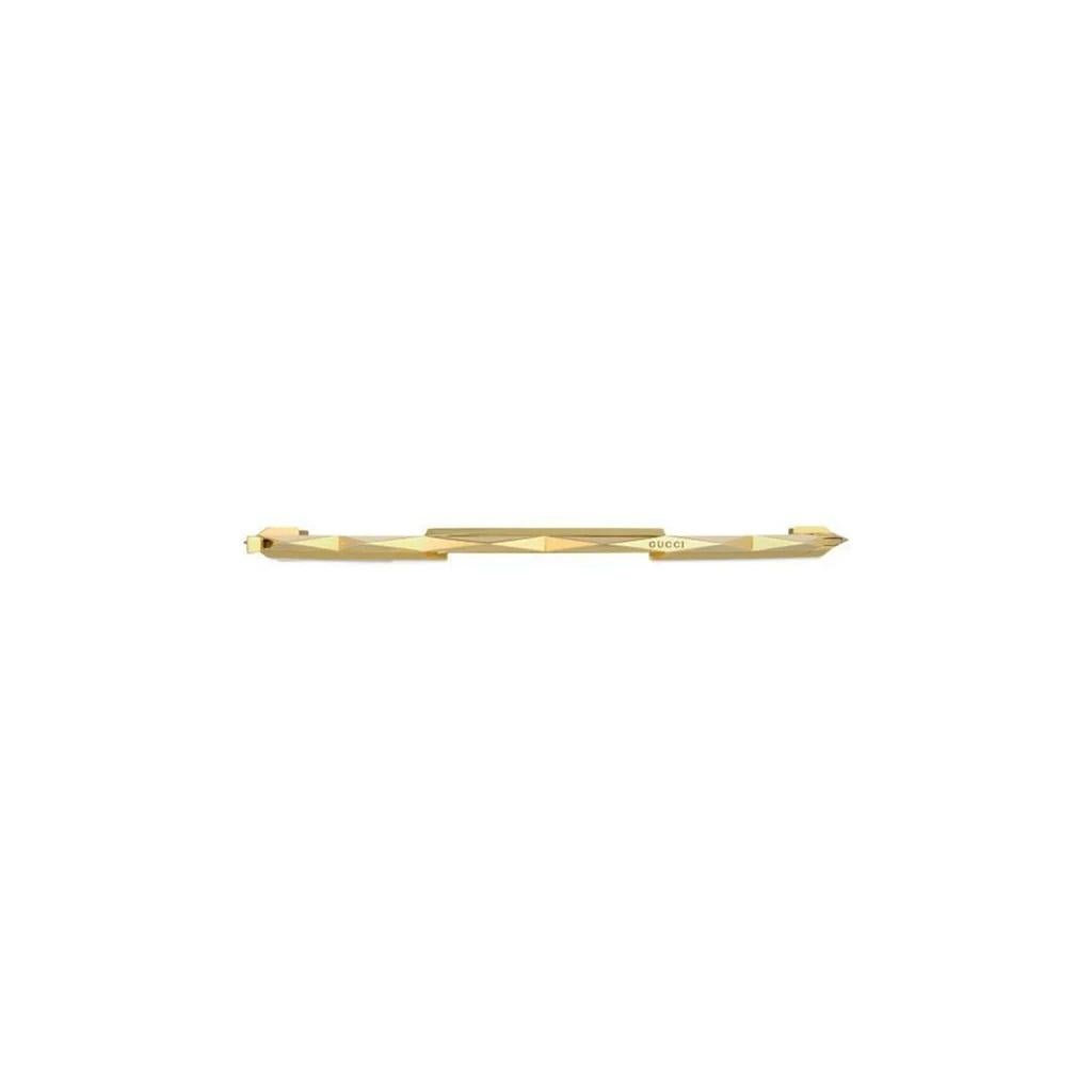 18K Yellow Gold Link to Love studded bracelet The Gucci Link to Love collection is an exploration of modern romance characterizing new symbols of love. The collection combines different gold tones and a mix of finishes blending the lines between
