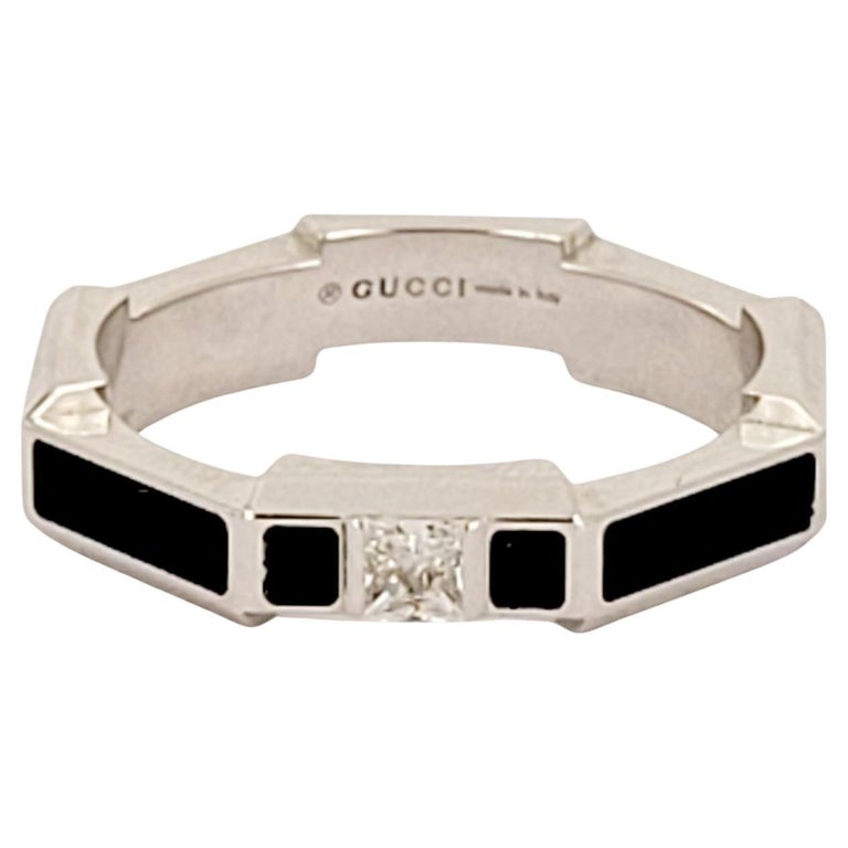 Gucci Link To Love White Gold and Black Enamel Ring with Diamond