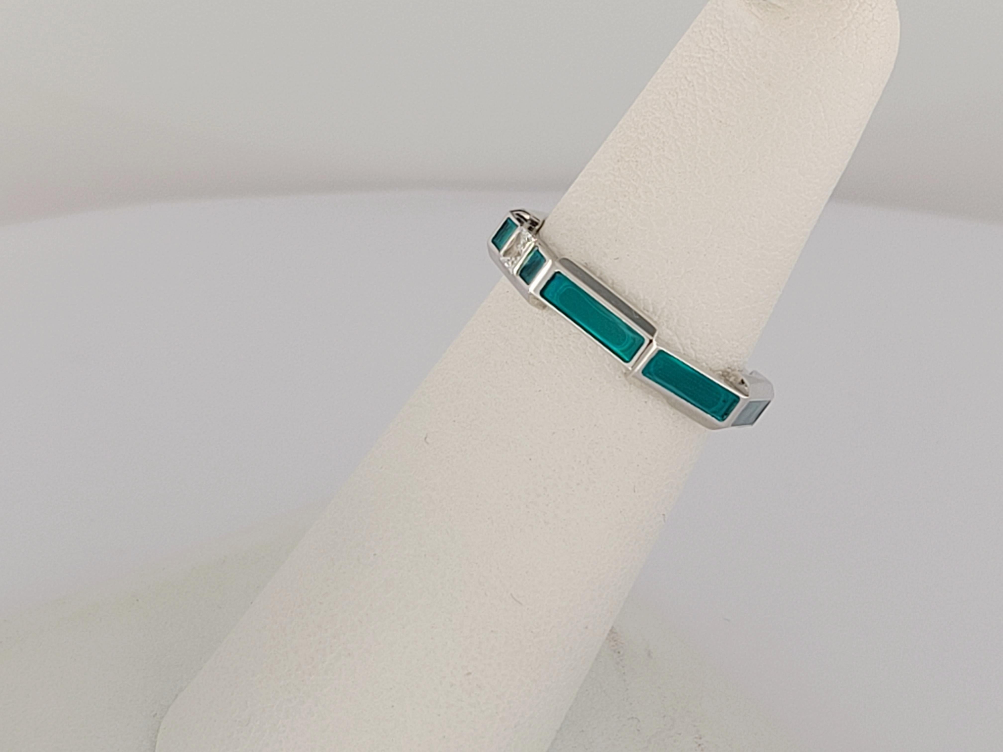 gucci link to love enamel and diamond ring