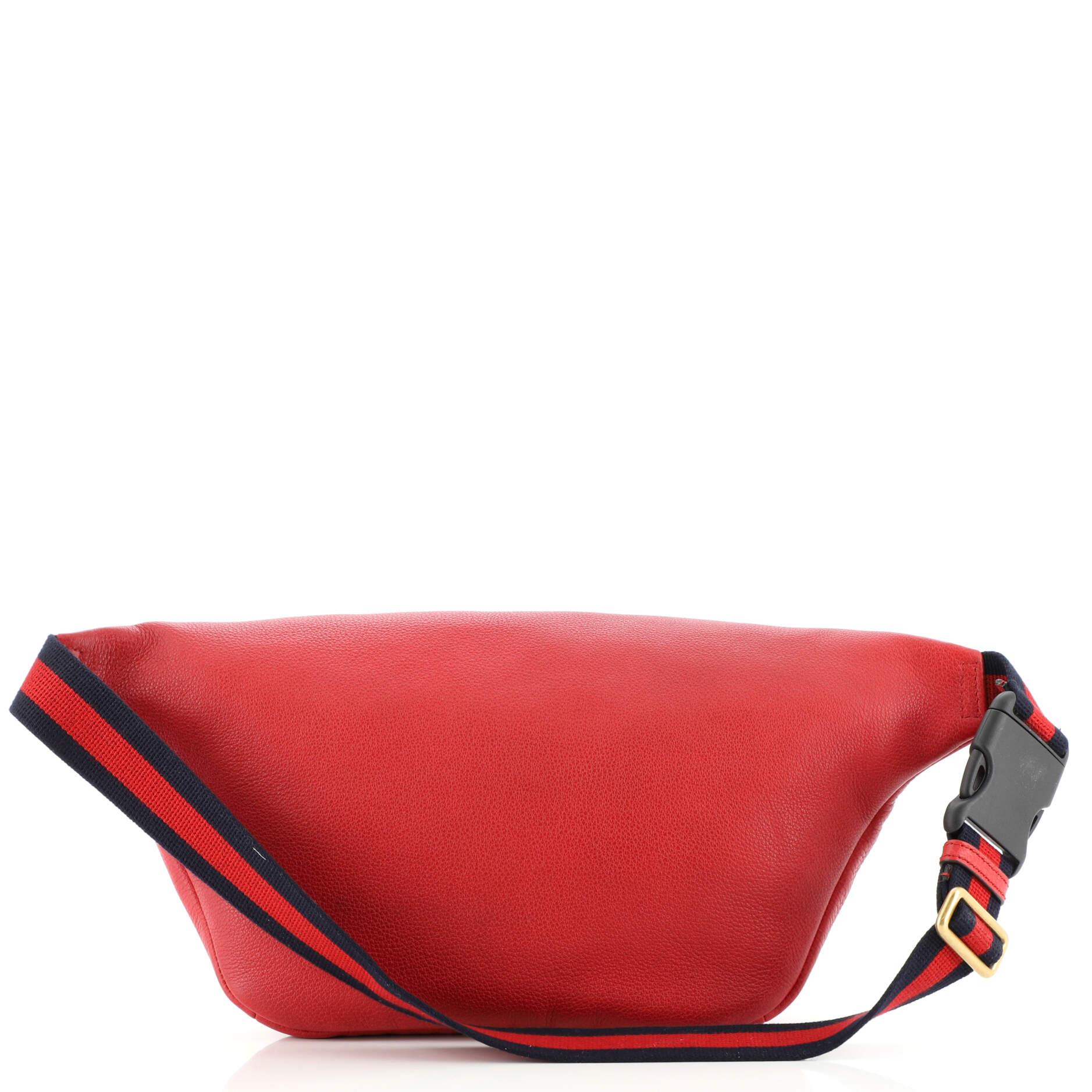 red gucci fanny pack