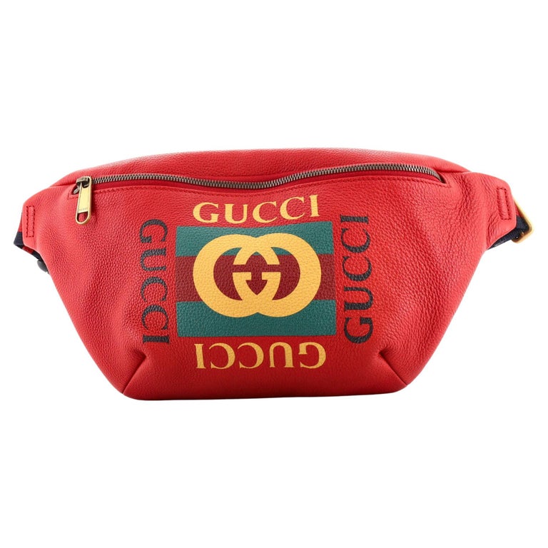 Gucci Logo Gürteltasche aus bedrucktem Leder Medium bei 1stDibs